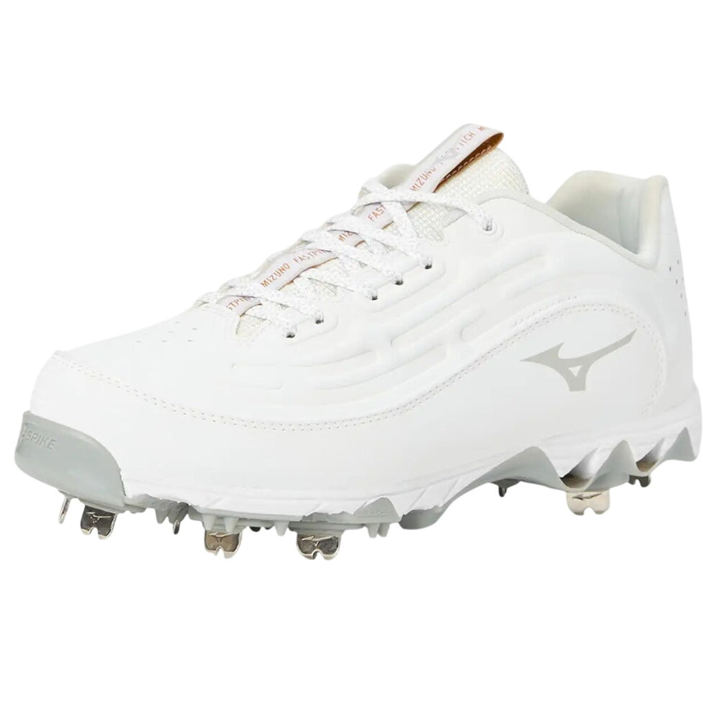 Mizuno Womens Swift 8 Low Softball Cleats Size 11 White 9-Spike Metal NWOB