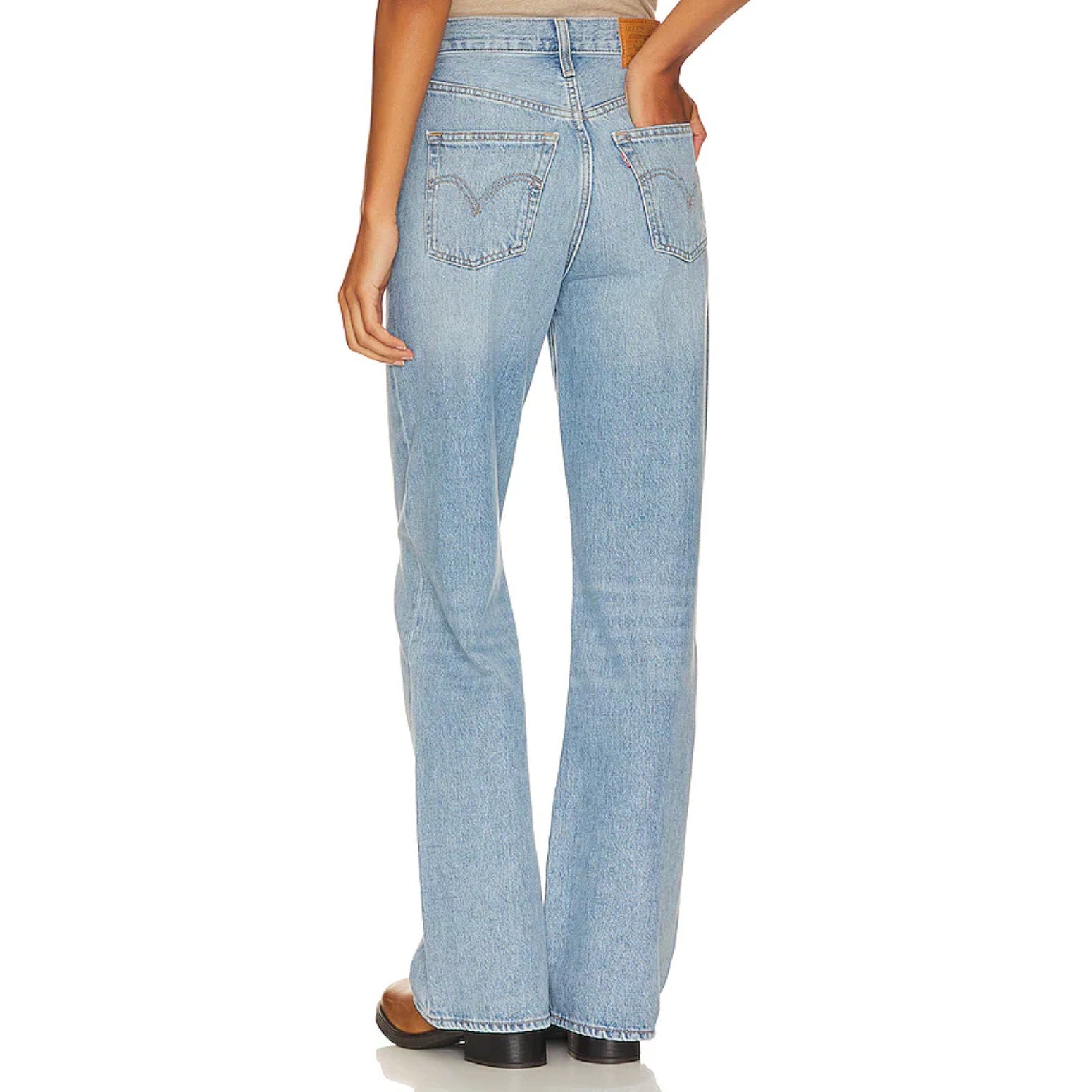 Levi's Womens Ribcage Wide Leg Jeans 26x32 Size 2 Light Blue A6081-0002 NWT