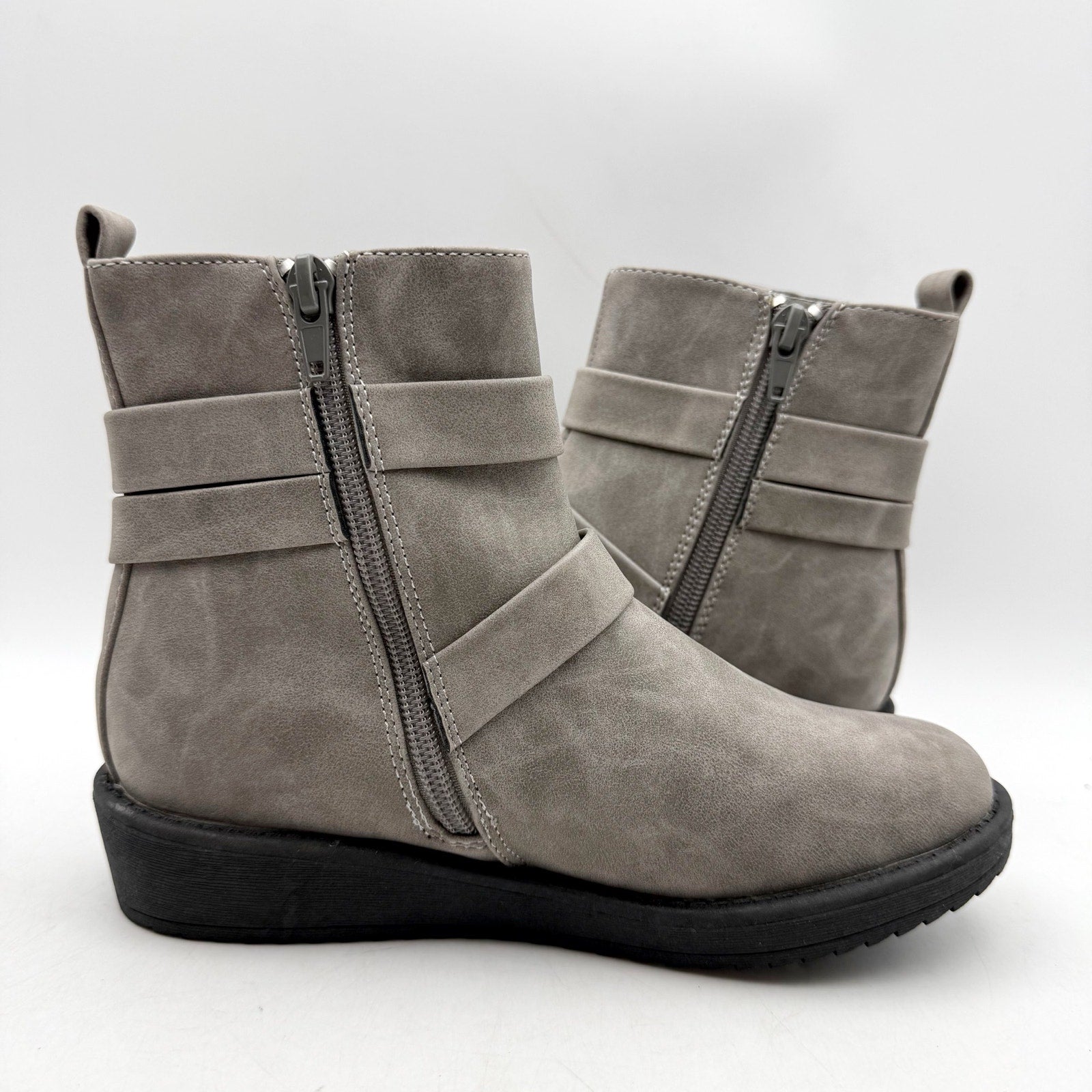 Blowfish Malibu Girls Clover Ankle Boots US 2 EU 33 Grey NWOB