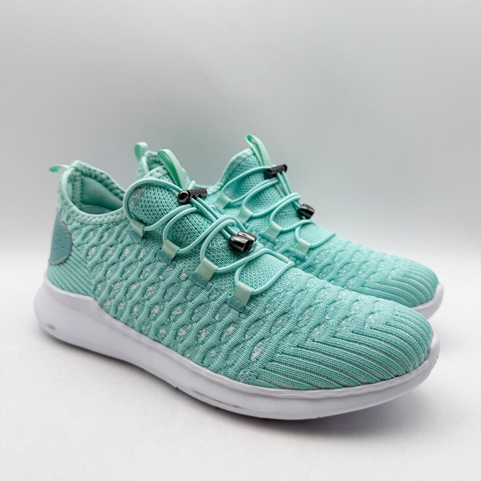 Propet Womens Travelbound Sneakers US 6 M Icy Mint Blue Bungee NIB