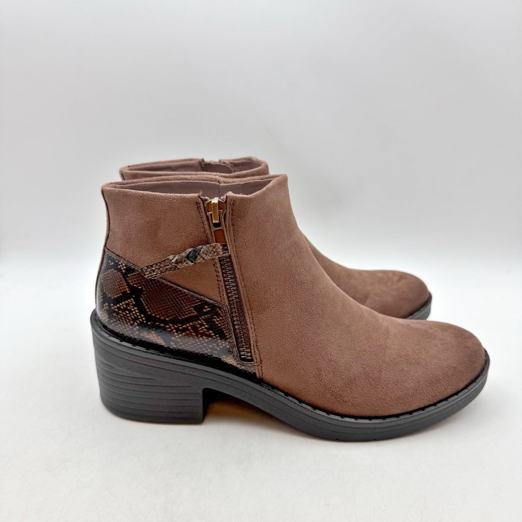 BZEES Womens Outgoing Ankle Booties Size 8 M EU 38.5 Brown Boots NIB