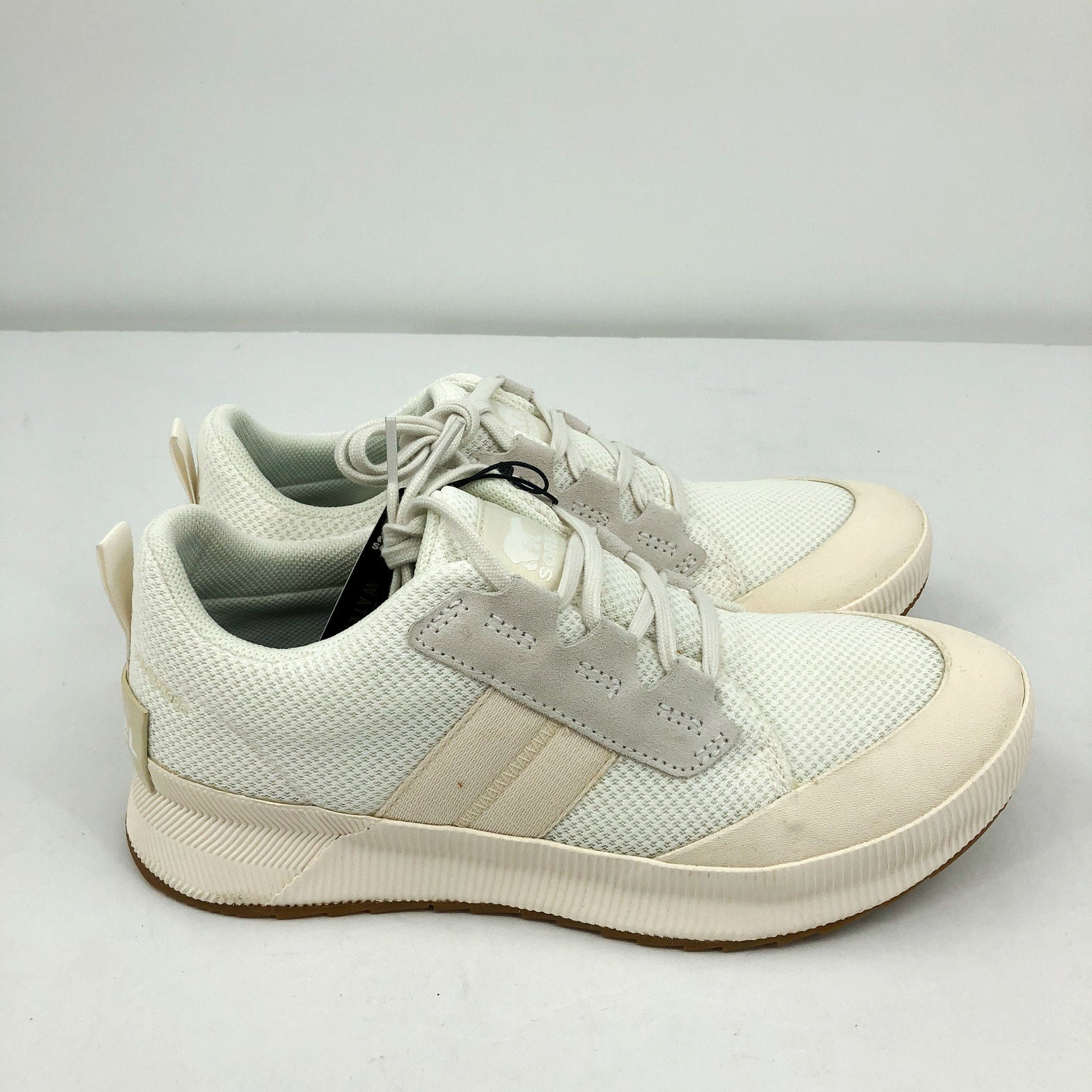 SOREL Women's Out N About III Low Sneaker 10.5 White Waterproof NWOB