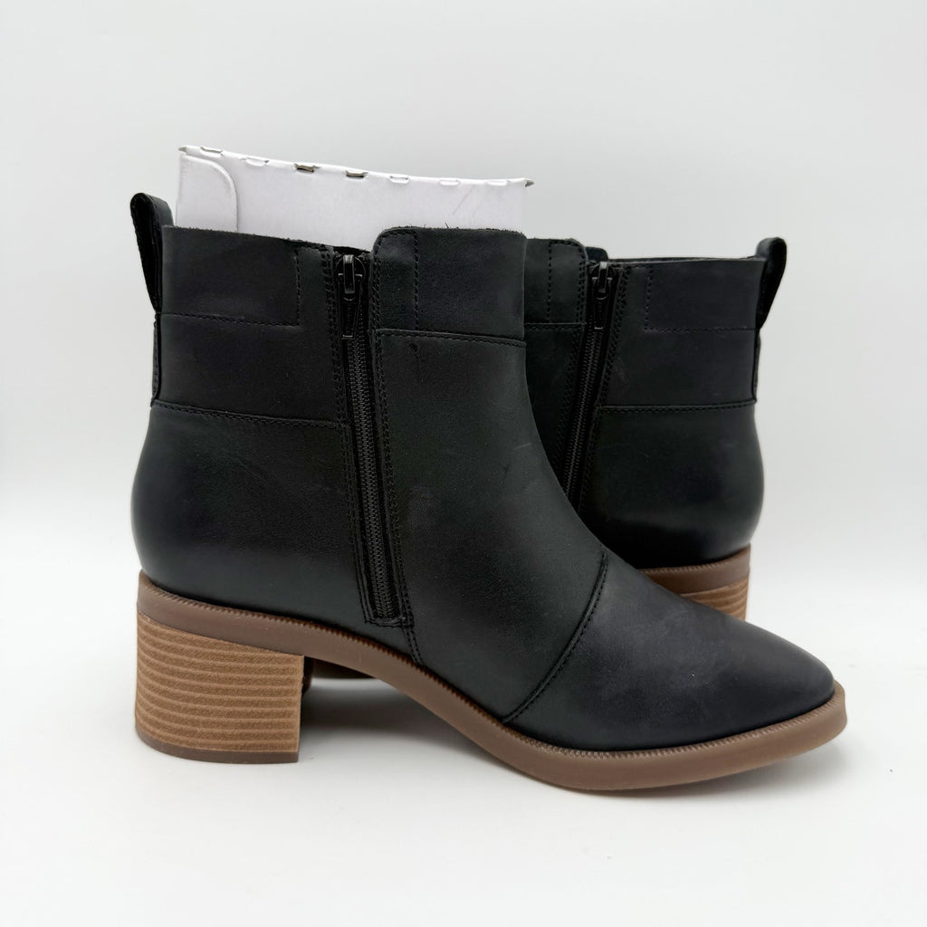 Clarks Womens Lileigh Charm Heeled Ankle Bootie US 9 M Black Leather NIB