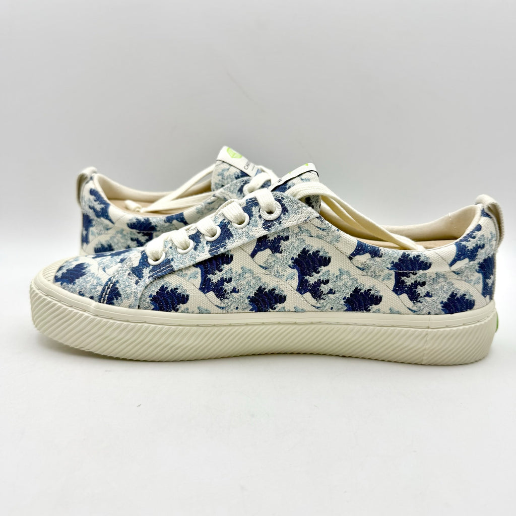 Cariuma X Hokusai OCA Wave Off Sneakers Mens 9 Womens 10.5 White Blue Canvas NIB