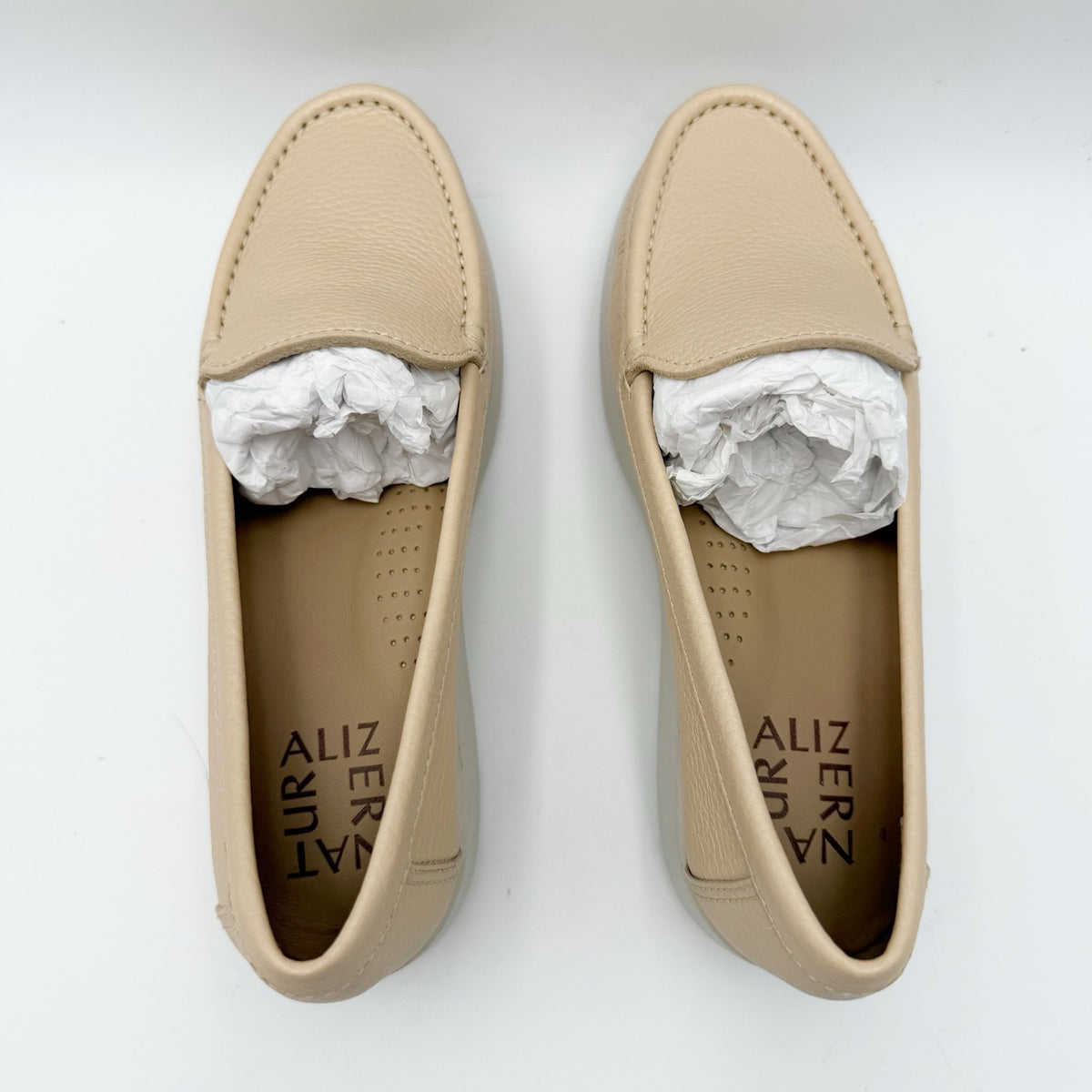 Naturalizer Womens Luanna Platform Loafers Size 6 M Beige Leather Slip On NIB