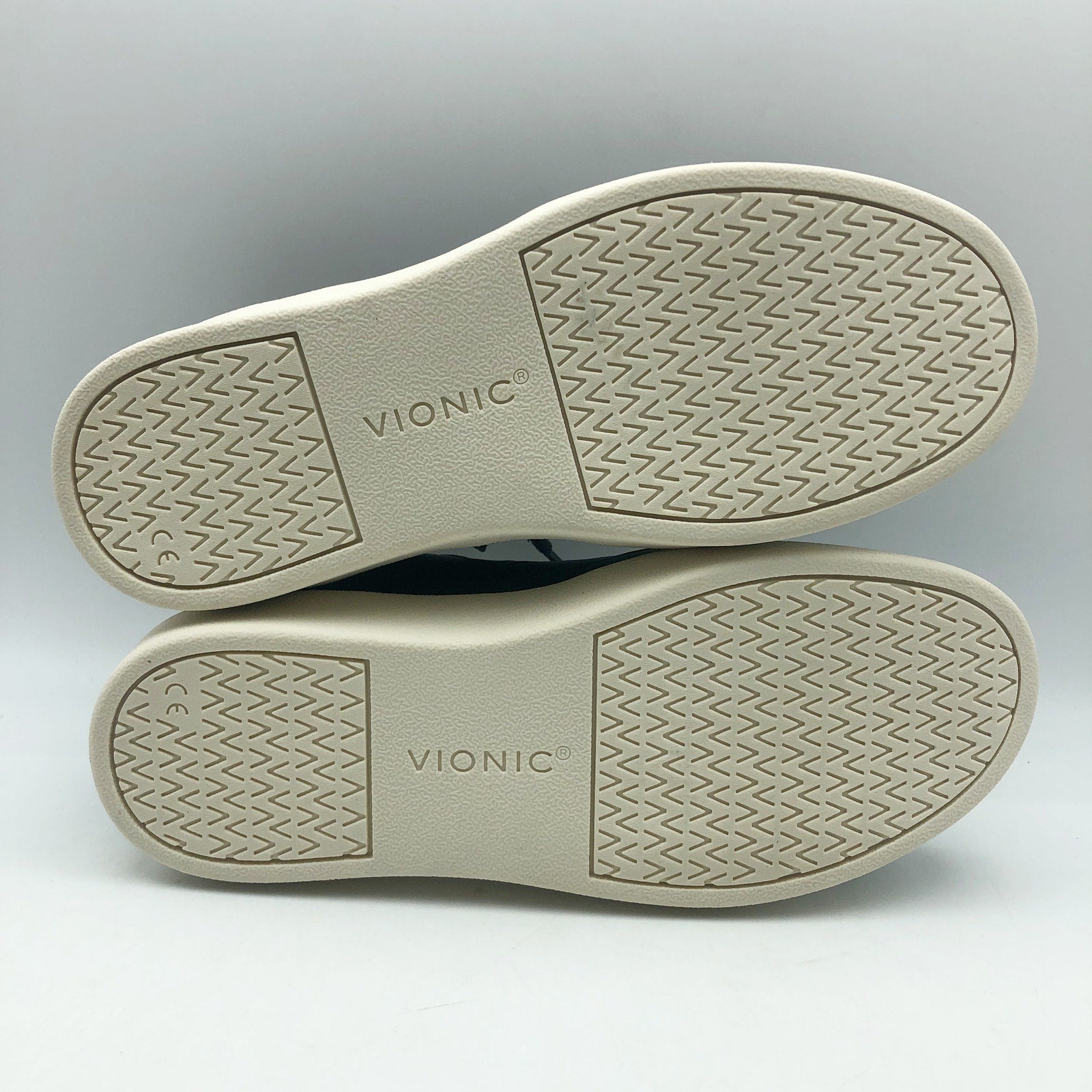Vionic Womens Elise Casual Sneakers US 6.5 EU 36.5 Navy Blue Leather Low Top NIB