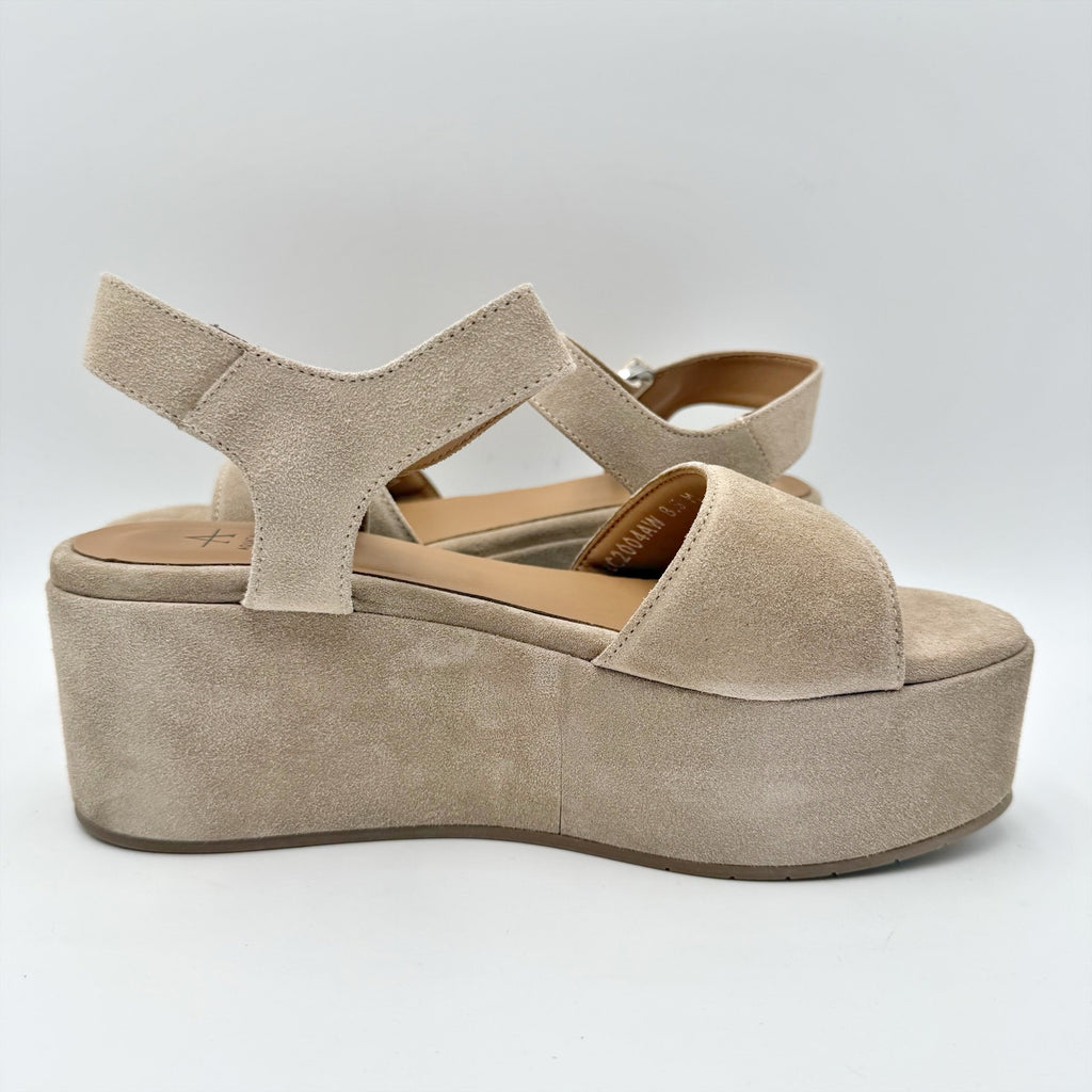Aquatalia Womens Dinah Wedge Sandals Size 8.5 M Beige Suede Platform NWOB