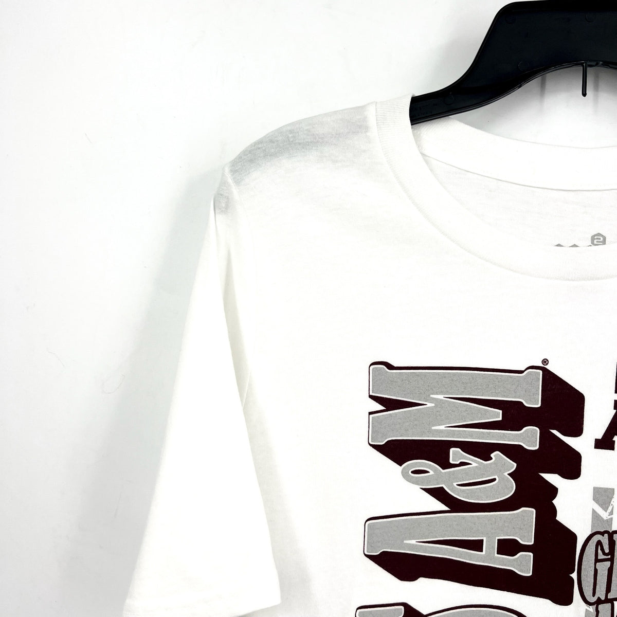 GEN 2 Kids Texas A&M Duster Graphic T-shirt Large White Short Sleeve NWT