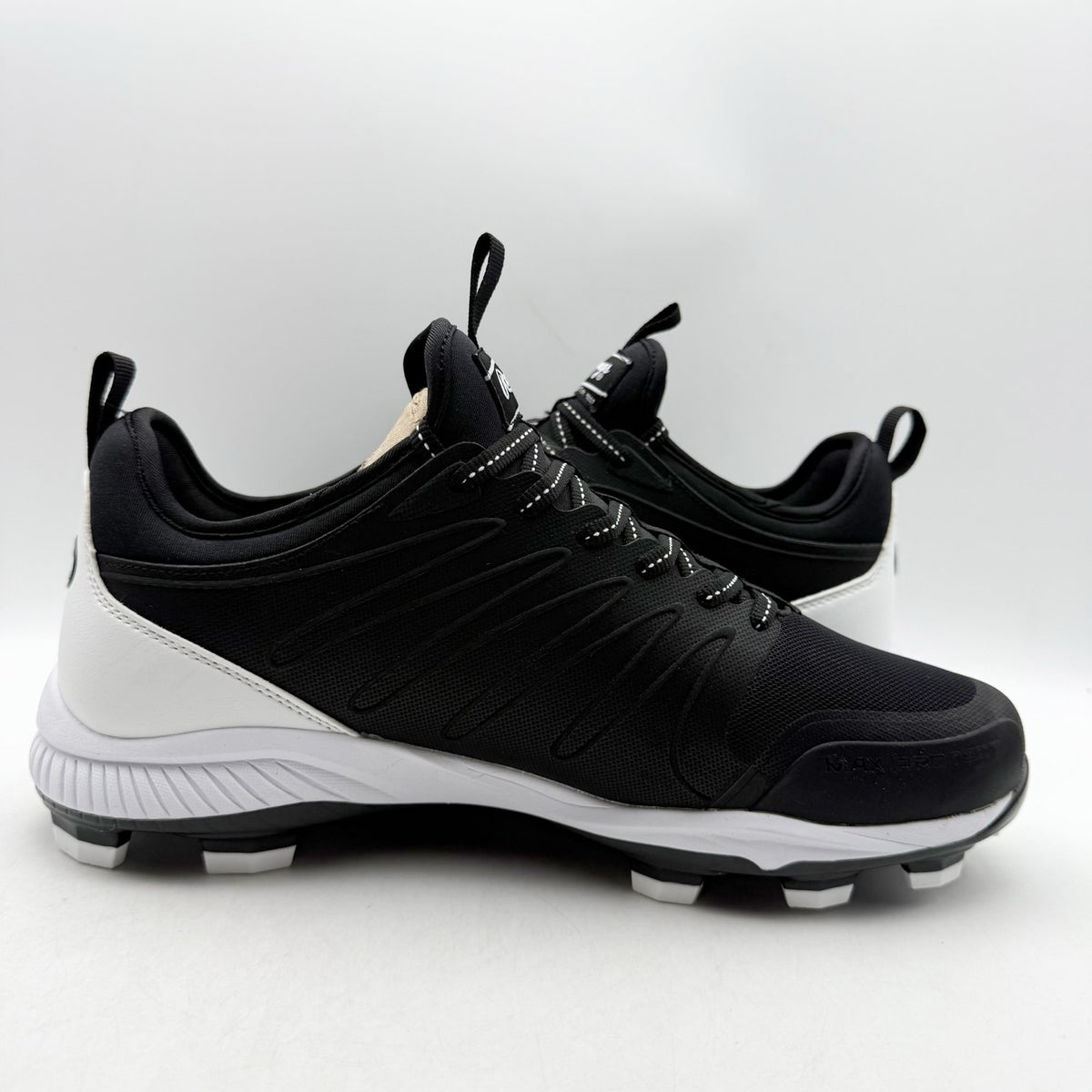 Rawlings Mens Roster 174931 Baseball Cleats Size 8 Black White NWOB