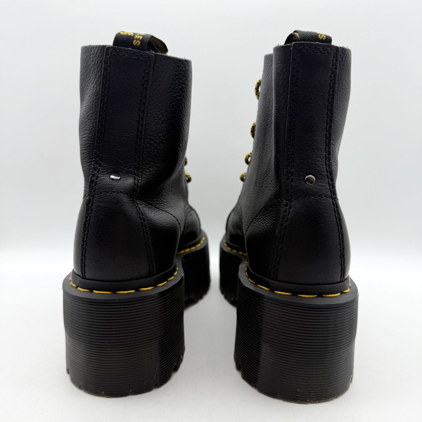 Dr. Martens Womens Sinclair Max Ankle Boots EU 37 US 6 Black Leather NWOB