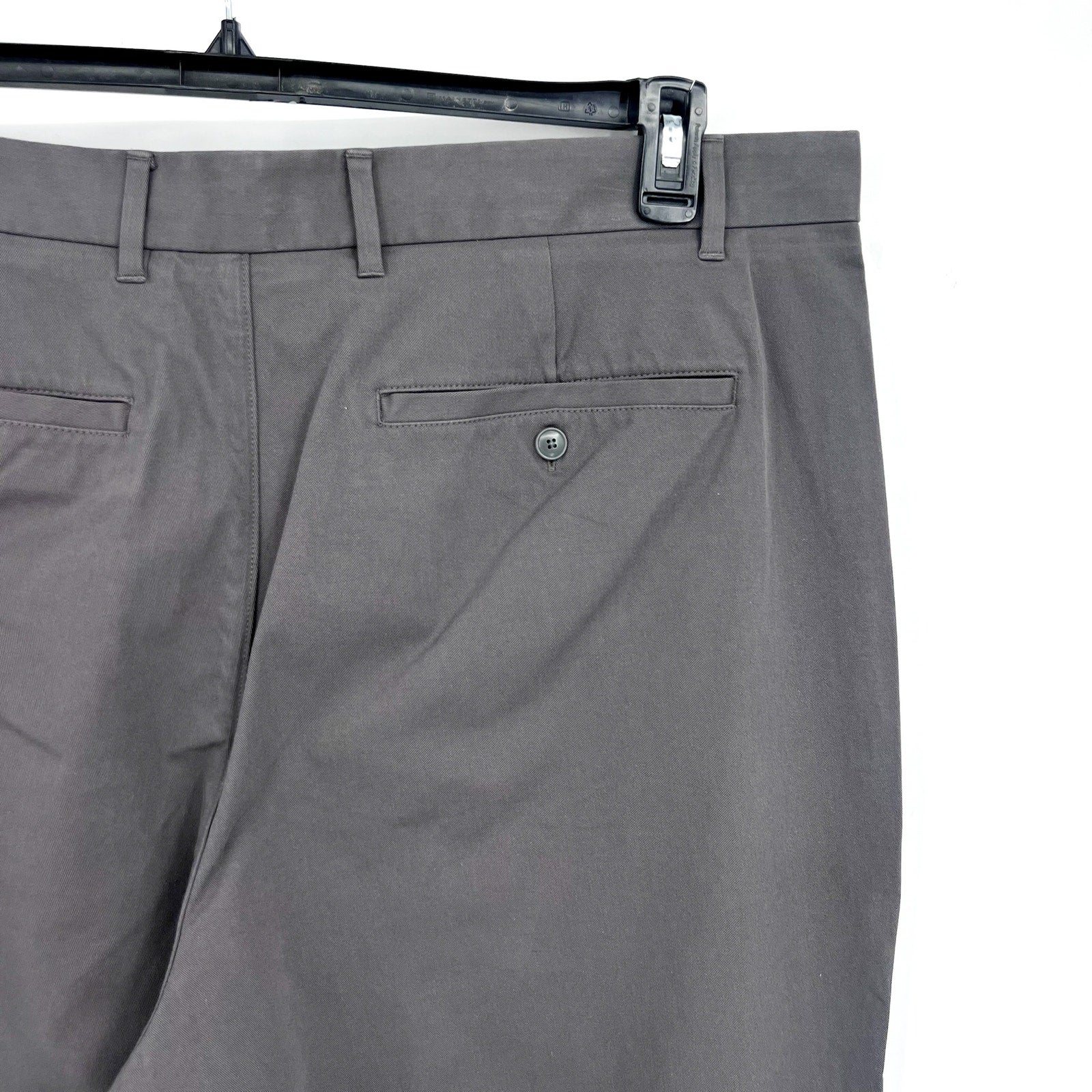 EVERLANE Uniform Mens Performance Chino Pants 40x32 Slate Grey Athletic Fit NWT