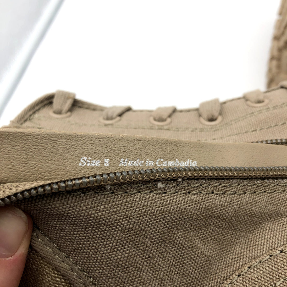Dolce Vita Womens Combat Boots Size 8 Tan Canvas Stacked Heel NWOB