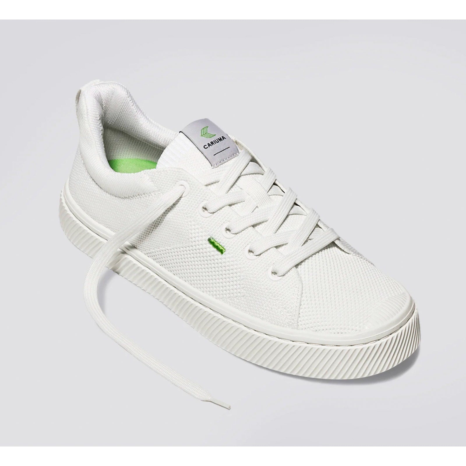Cariuma Womens IBI Low Sneakers Size 7 Off White Bamboo Knit Casual NIB