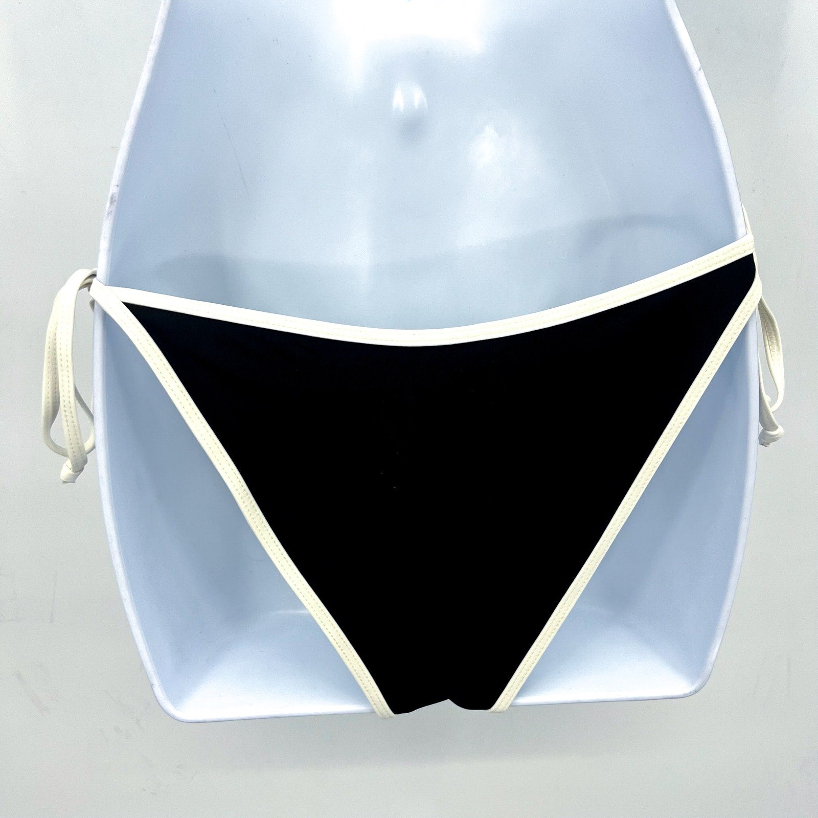 L*Space Women's Levy Classic Bikini Bottom Medium Black White Adjustable Tie NWT