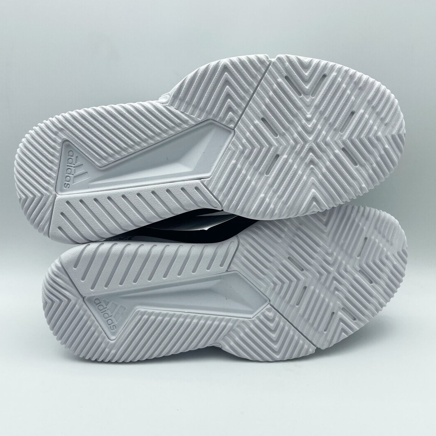 Adidas Mens Court Team Bounce 2.0 Volleyball Sneakers US 7.5 Black Athletic NIB