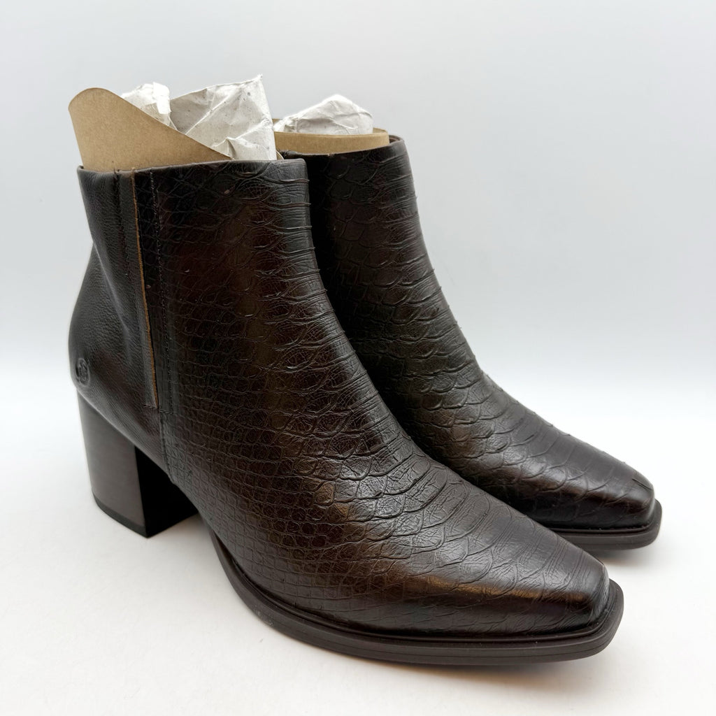 BORN Womens Aiken Ankle Booties Size 11 M EU 41.5 Brown Snake Leather Boots NIB