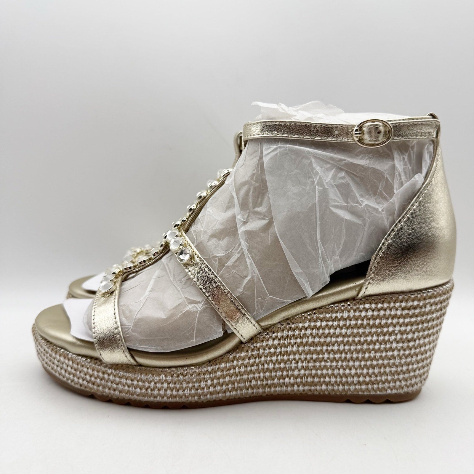 Naturalizer Womens Serena Strappy Wedge Sandals Size 8.5 Champagne Metallic NWOB
