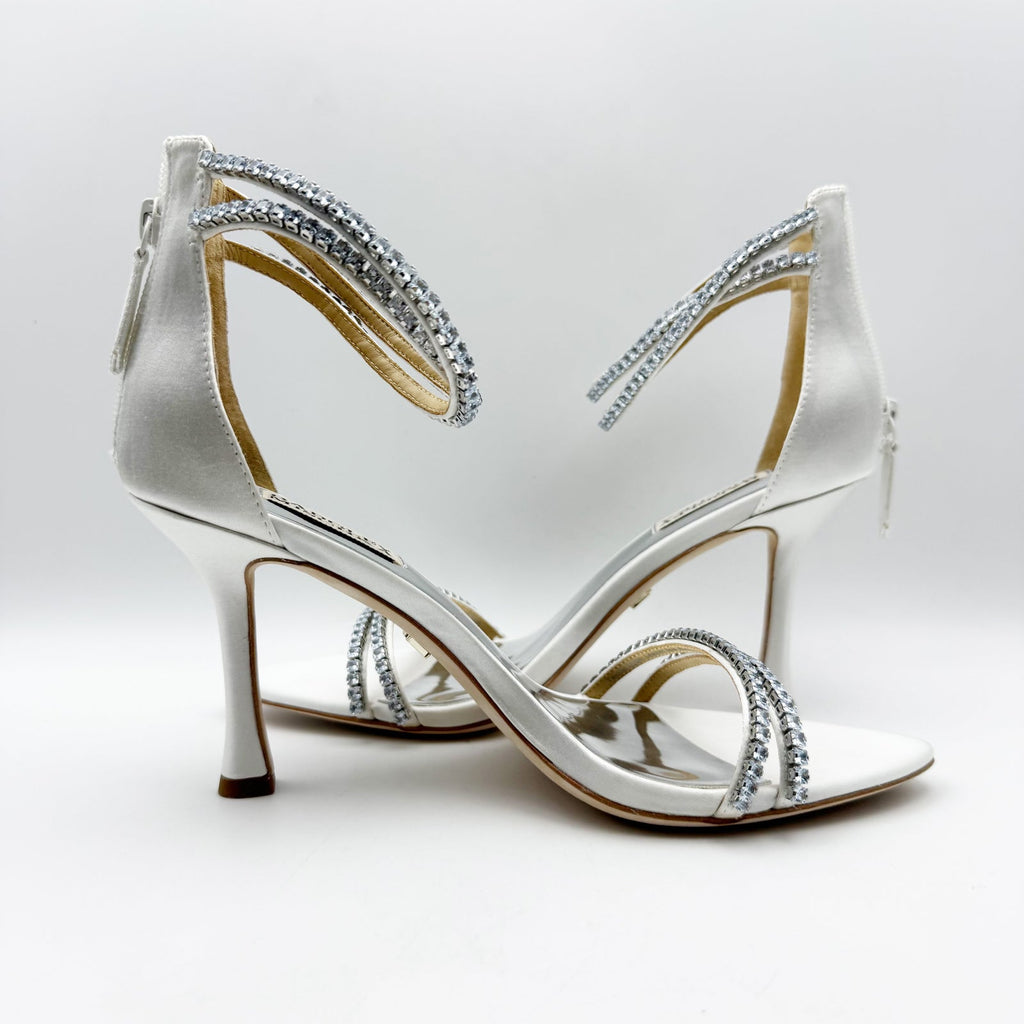 Badgley Mischka Womens Logan Heeled Sandals Size 8.5 Silver Leather Crystal NIB