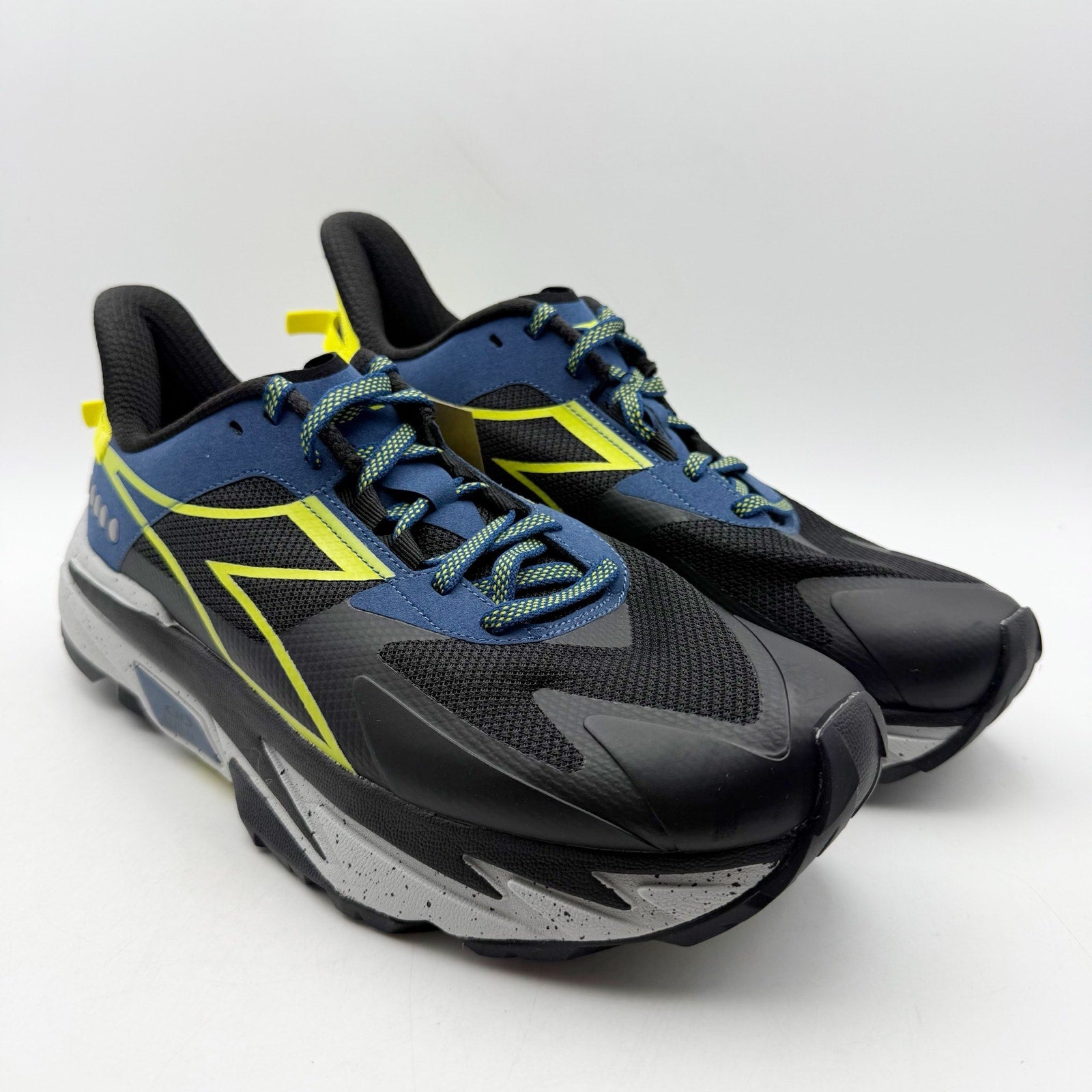 Diadora Mens Equipe Sestriere XT Trail Running Sneakers US 10 Blue Black NWOB