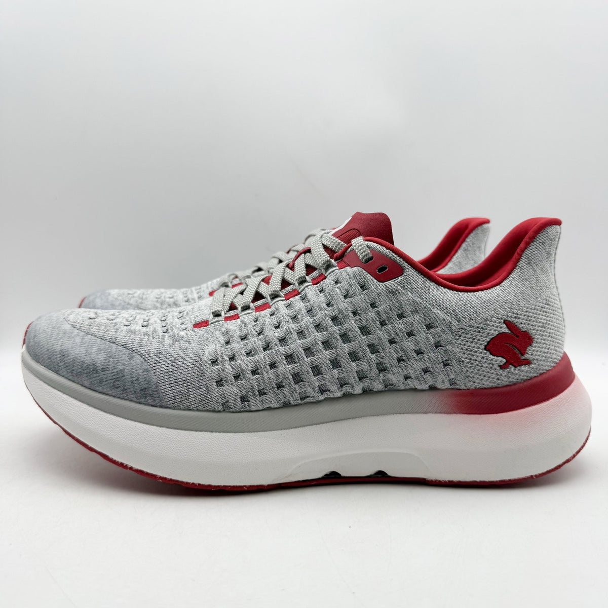 Rabbit Mens Dream Chaser Running Shoes Size 11.5 Gray Red Athletic Sneakers NIB