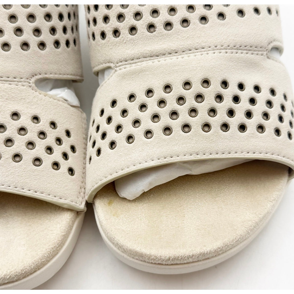 SPENCO Women's Twilight Stud Sandals Size 5.5 WIDE EU 35.5W Cream Slip On NIB