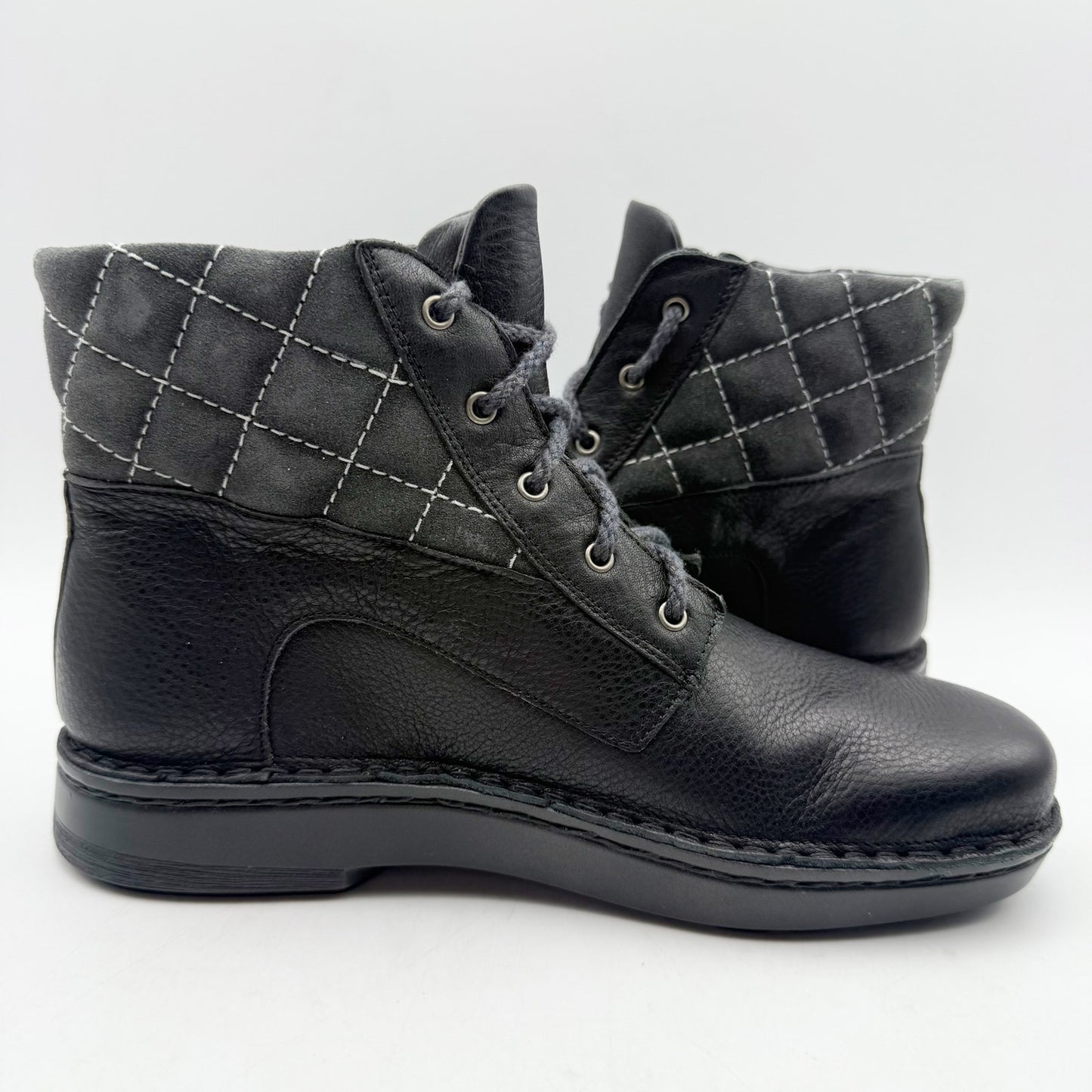 Naot Womens Castera Boots EU 37 US 6-6.5 Black Suede NWOB