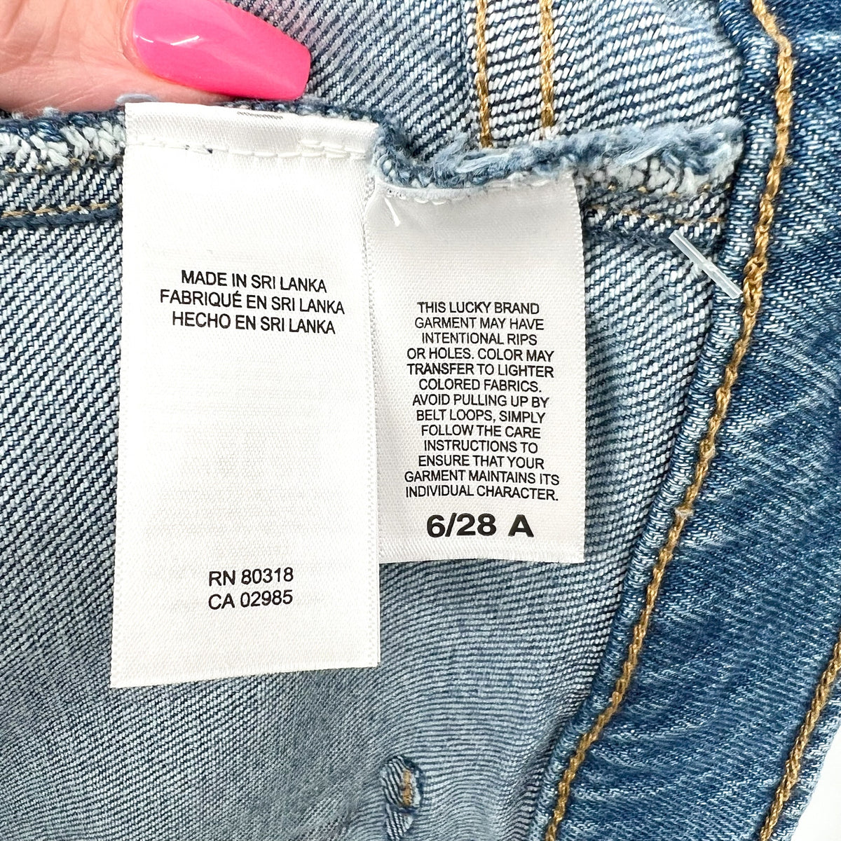 LUCKY BRAND Women's Patched Boy Jeans Size 6 28A Blue Button-Fly Mid-Rise NWT