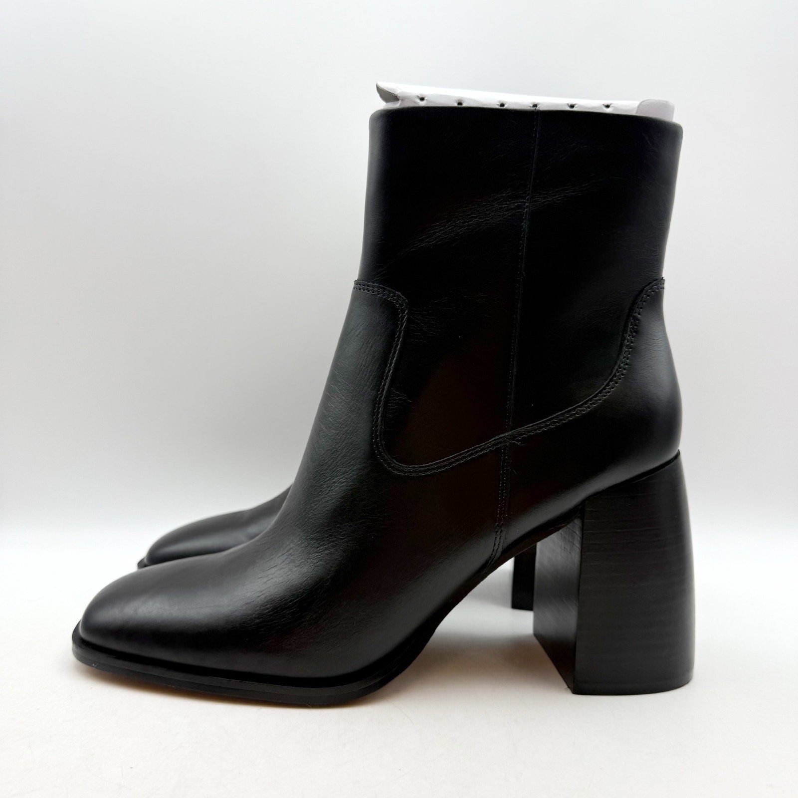 Vince Camuto Womens Dayana Ankle Boots US 10 M EU 41.5 Black Leather NIB