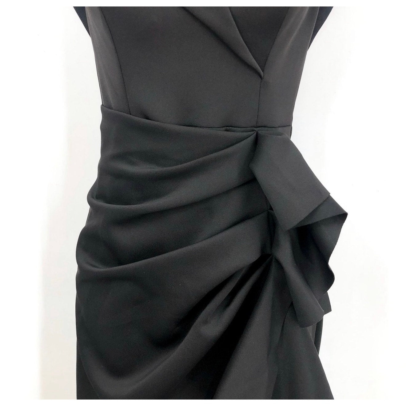 XSCAPE Women's Scuba Off The Shoulder Gown Size 4 Black Ruffle Crepe NWT