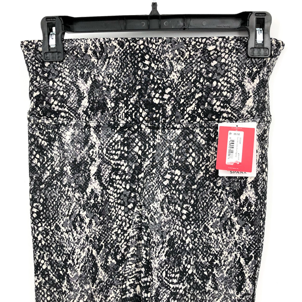 SPANX Women's Faux Leather Leggings Medium Grey Snake Shine High Rise 20324R NWT
