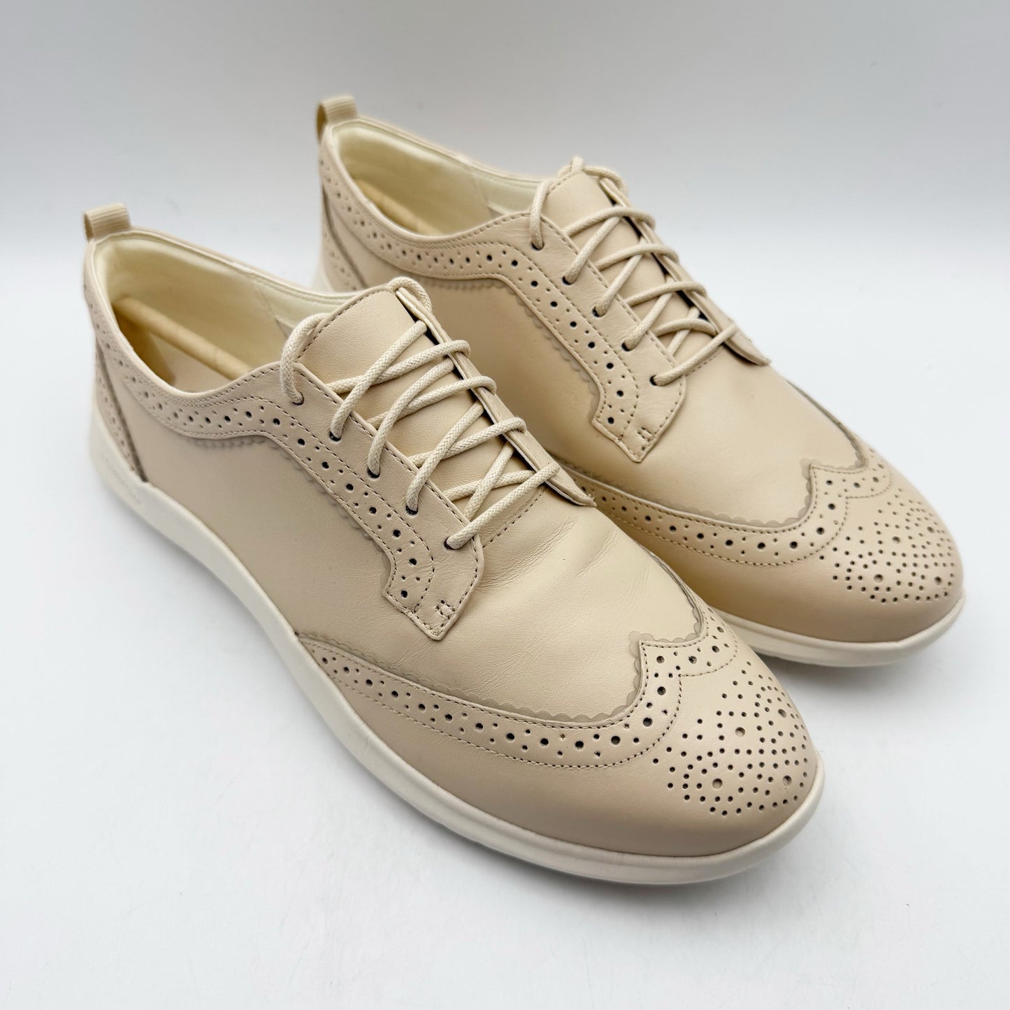 Cole Haan Women Zerogrand Meritt Wing Tip Oxford Shoe US 7.5 M Beige Leather NIB