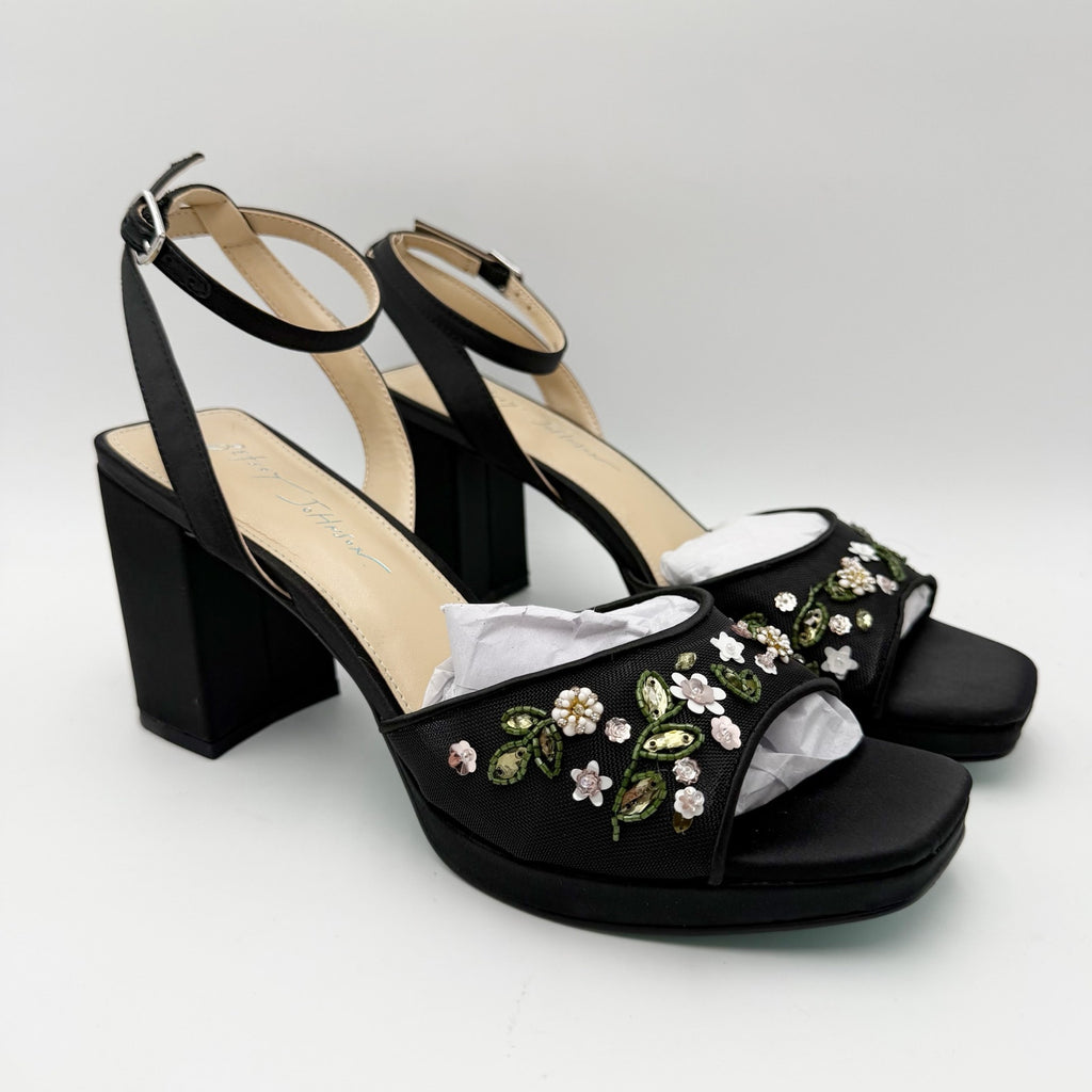 Betsey Johnson Womens Kirra Platform Heel Sandals US 8.5 Black Floral Beaded NIB