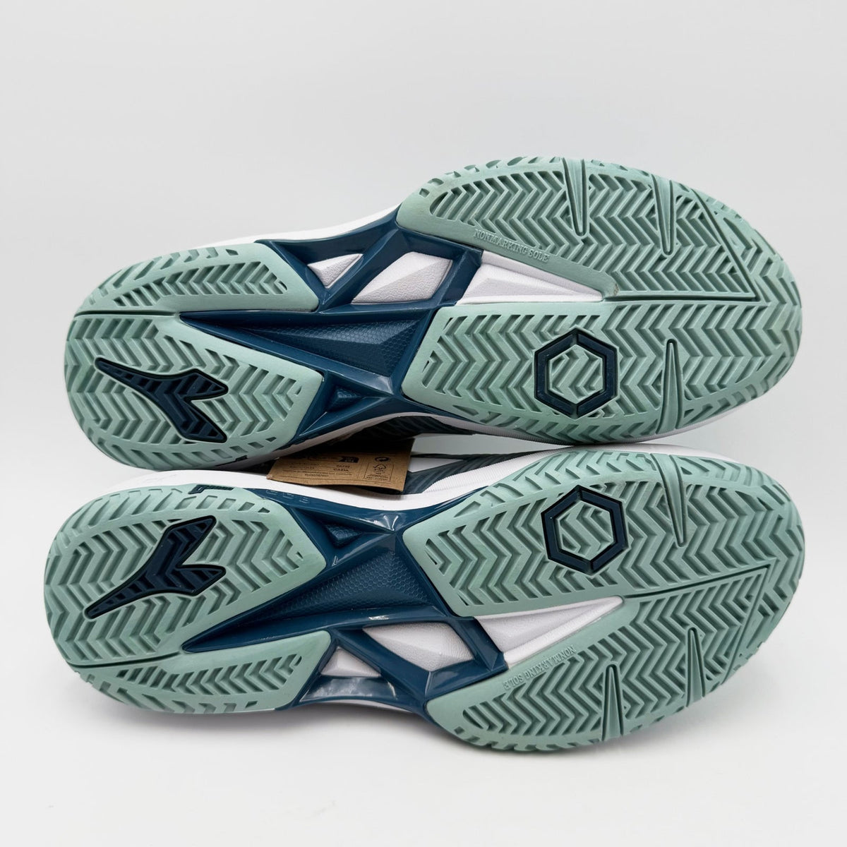 Diadora Womens Speed Competition 7+ AG Tennis Shoes Size 10 EU 41 Blue White NWT