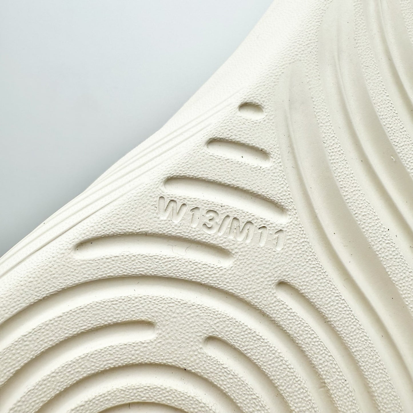 Vionic Womens Wave X Clogs US 13 Off White Comfort NWOB