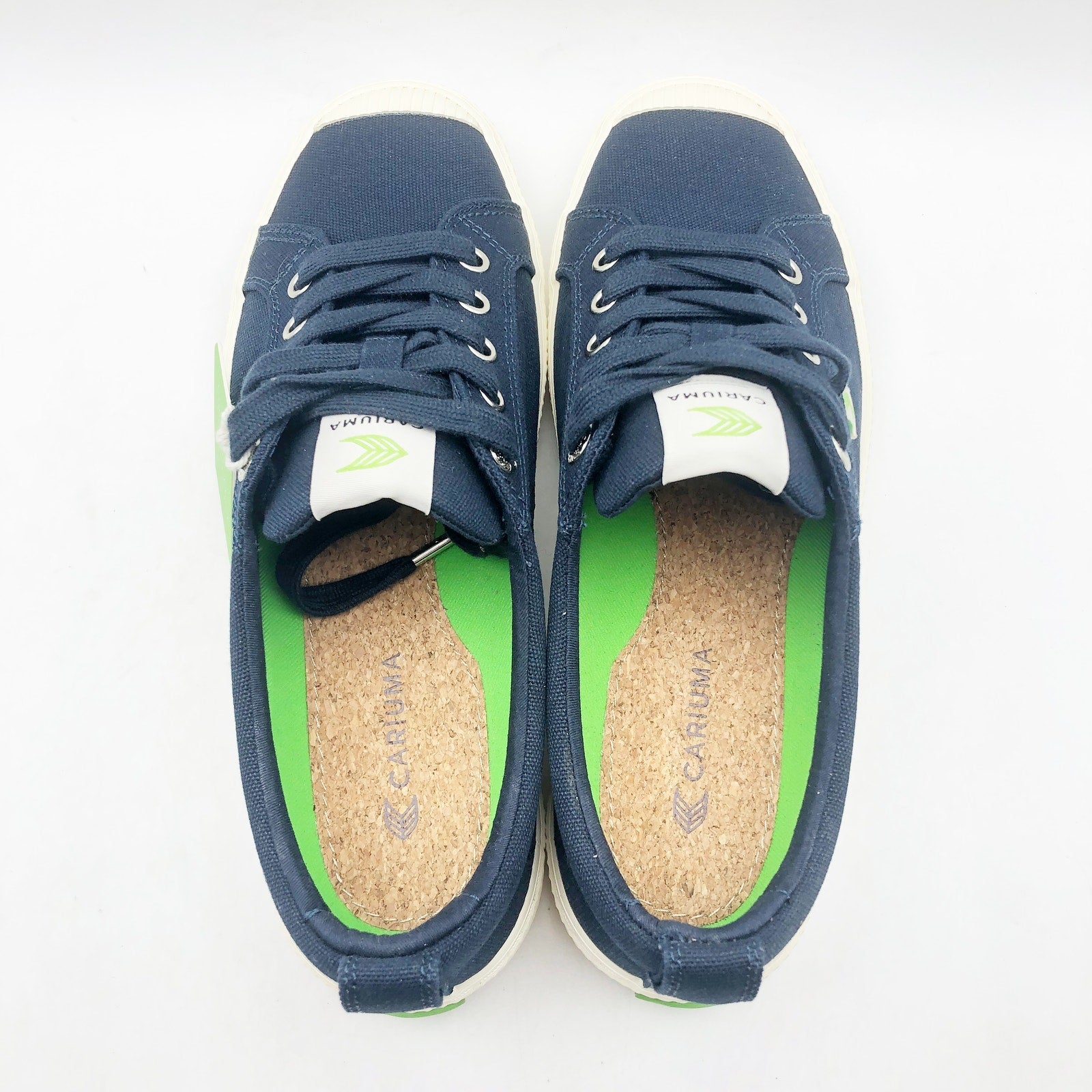 Cariuma Womens OCA Low Canvas Sneakers Size 8 Navy Blue Organic Cotton NIB