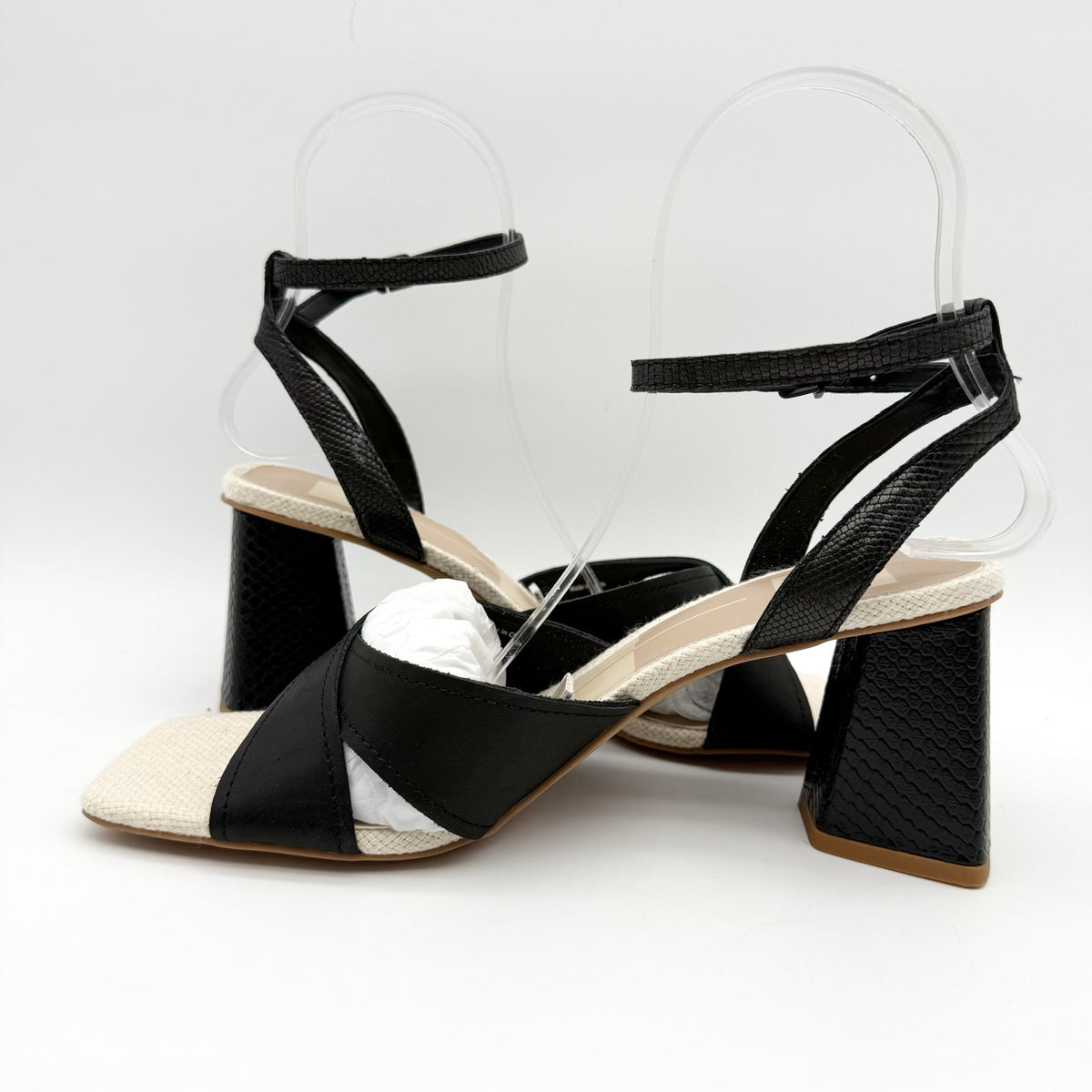 Dolce Vita Womens Tiki Heeled Sandals Size 8.5 M Black Embossed Leather NIB