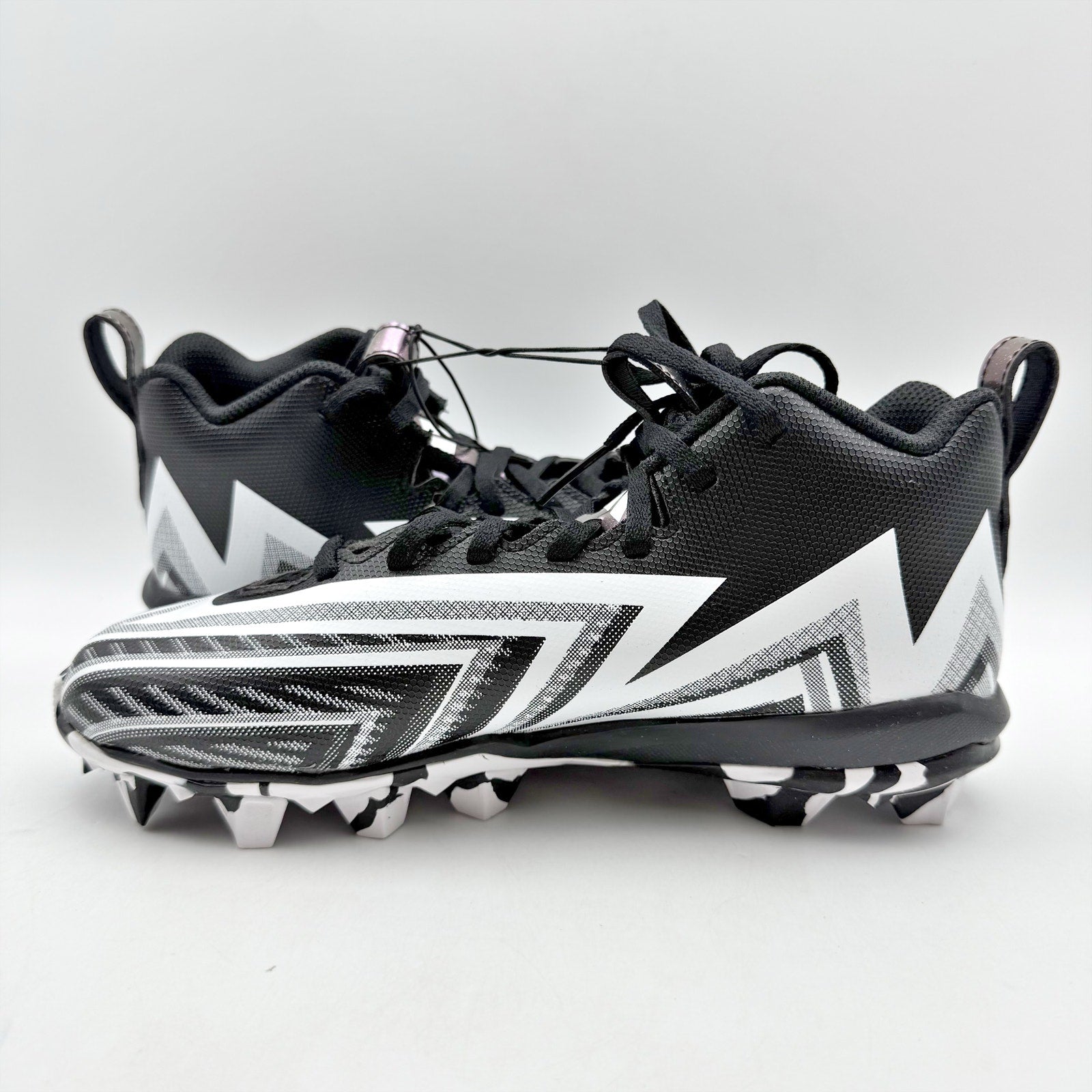 Adidas Youth Freak Spark MD 23 Football Cleats US 3.5 Black White Athletic NWOB