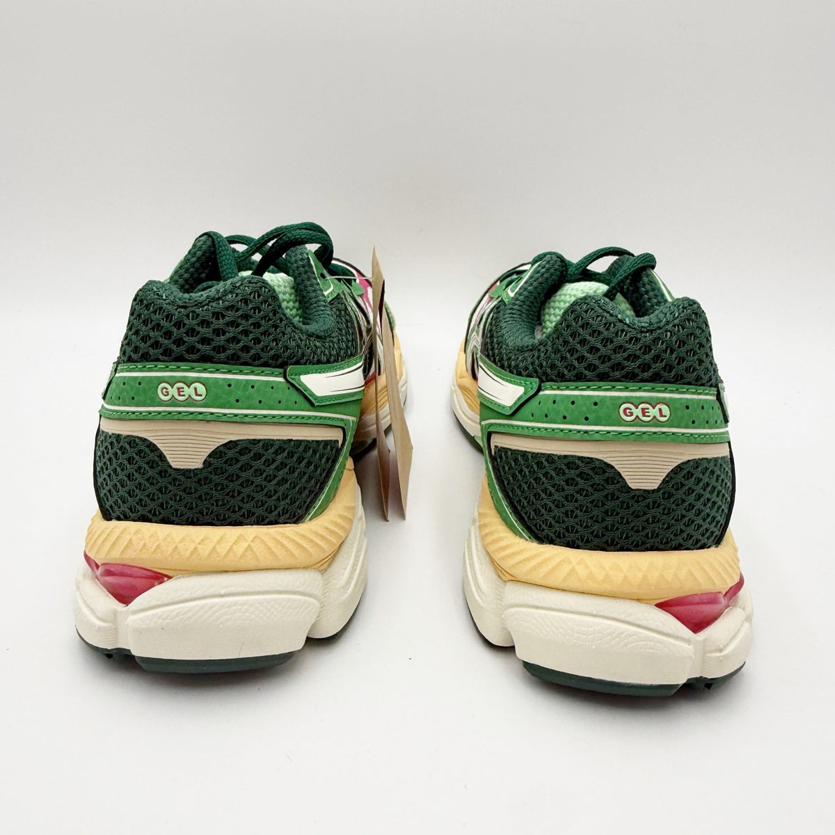 ASICS Womens Gel-Cumulus 16 Athletic Shoes Size 6.5 Green Multicolor Running NIB