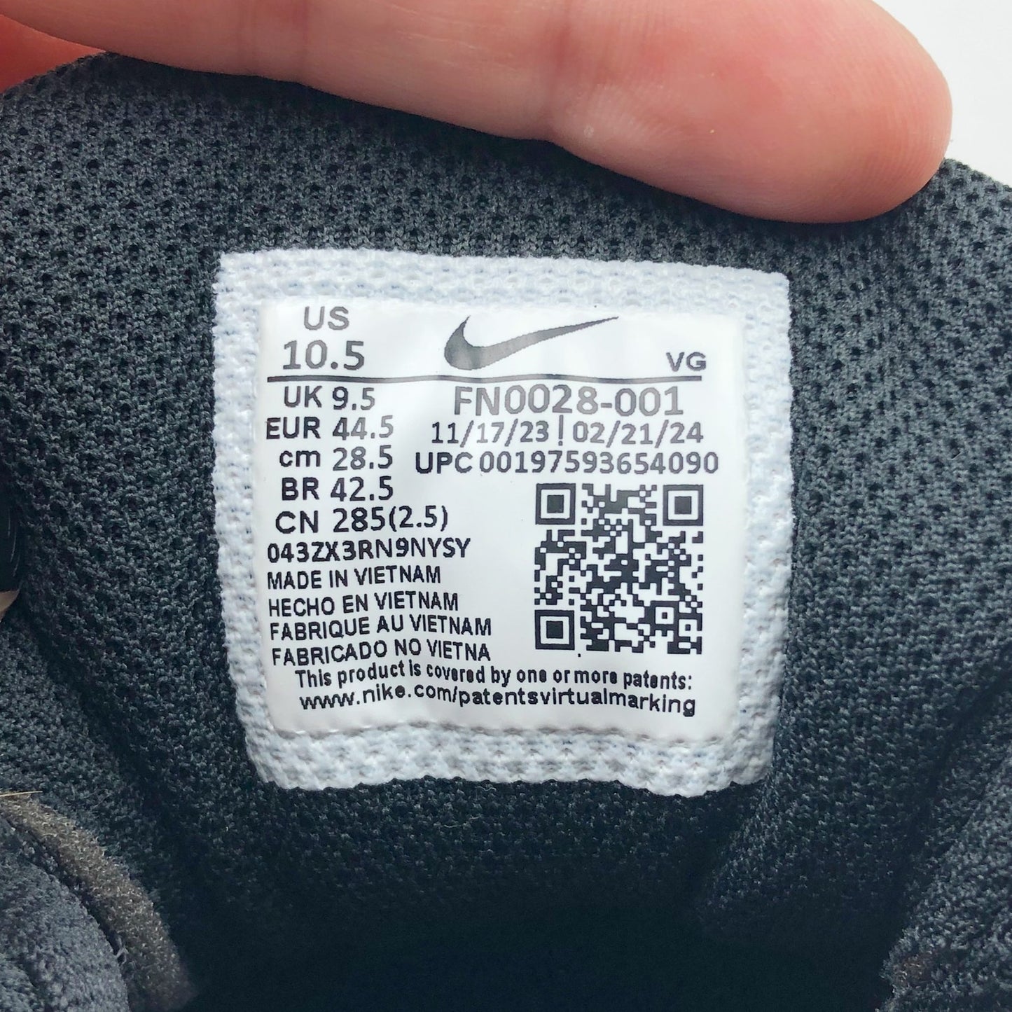 Nike Men's Alpha Menace 4 Shark Football Cleats Size 10.5 Black Grey White NWOB