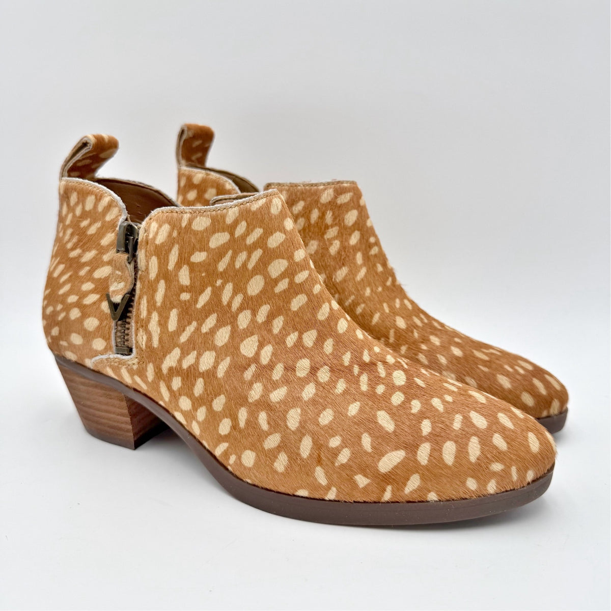 Vionic Womens Cecily Ankle Booties Size 5 EU 36 Brown Deer Print Calf Hair NWOB