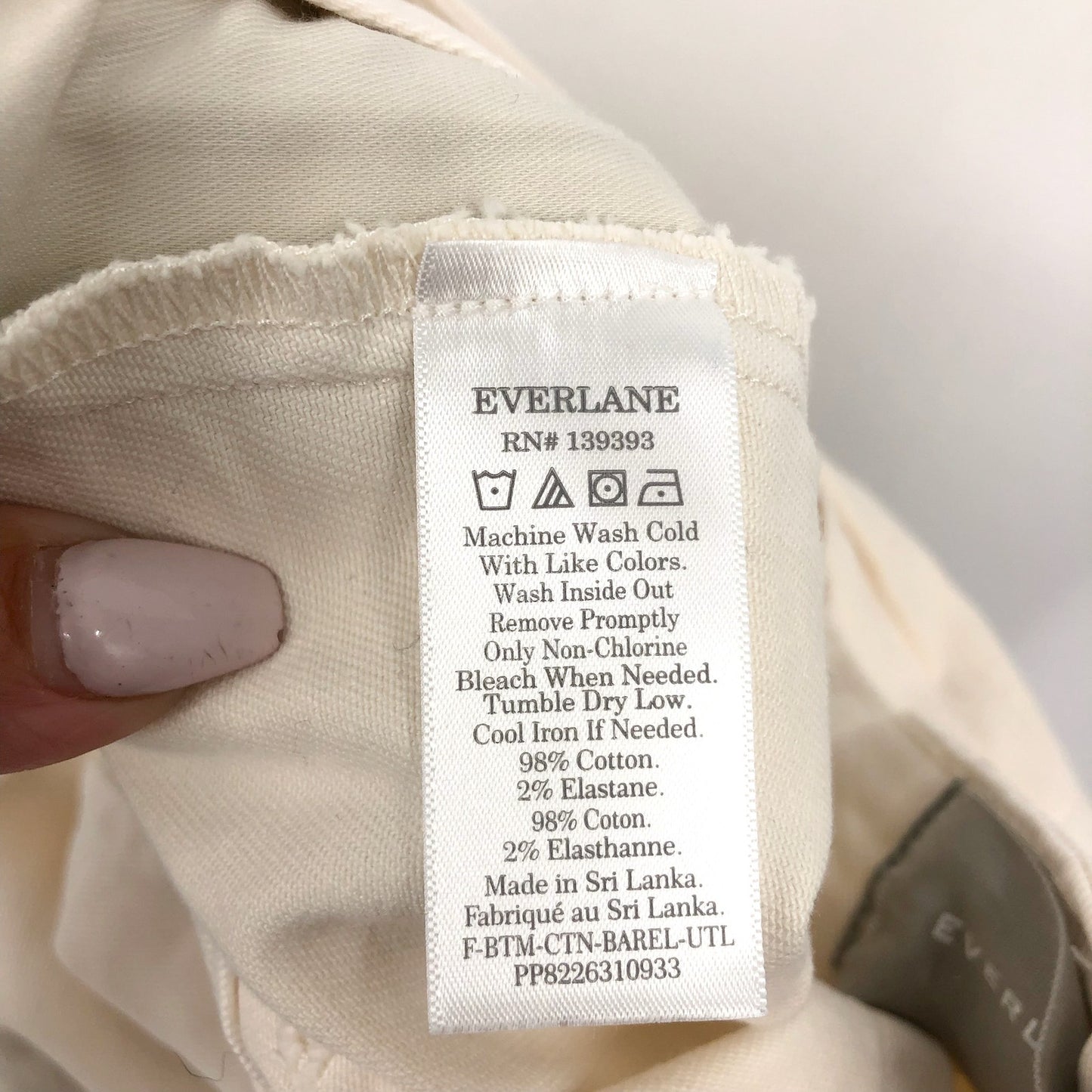 EVERLANE Women's Utility Barrel Pants Size 2 Cream Bone Stretch Twill NWOT