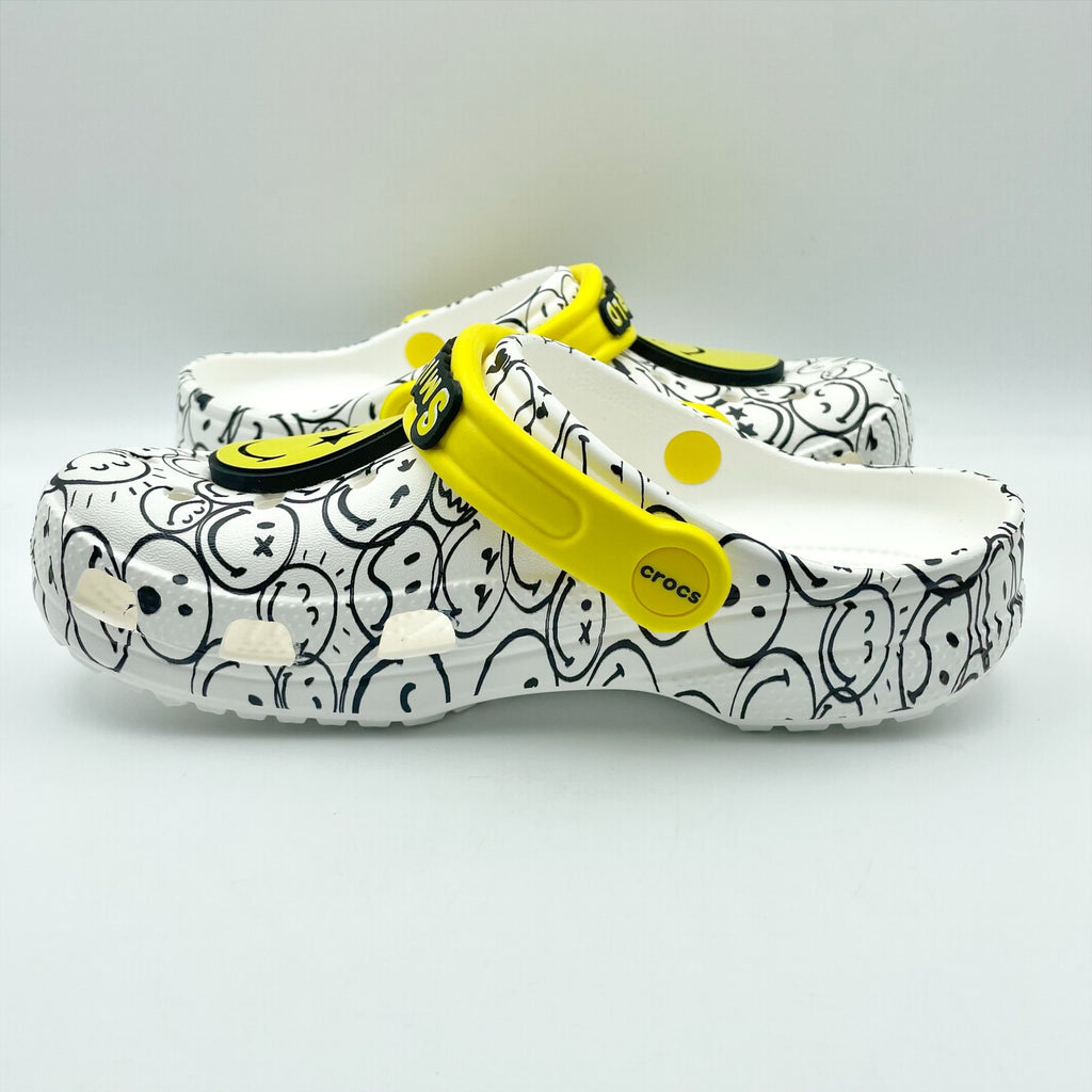 Crocs Smiley World Clogs Kids 4 Youth WOMENS 6 White Yellow NWT