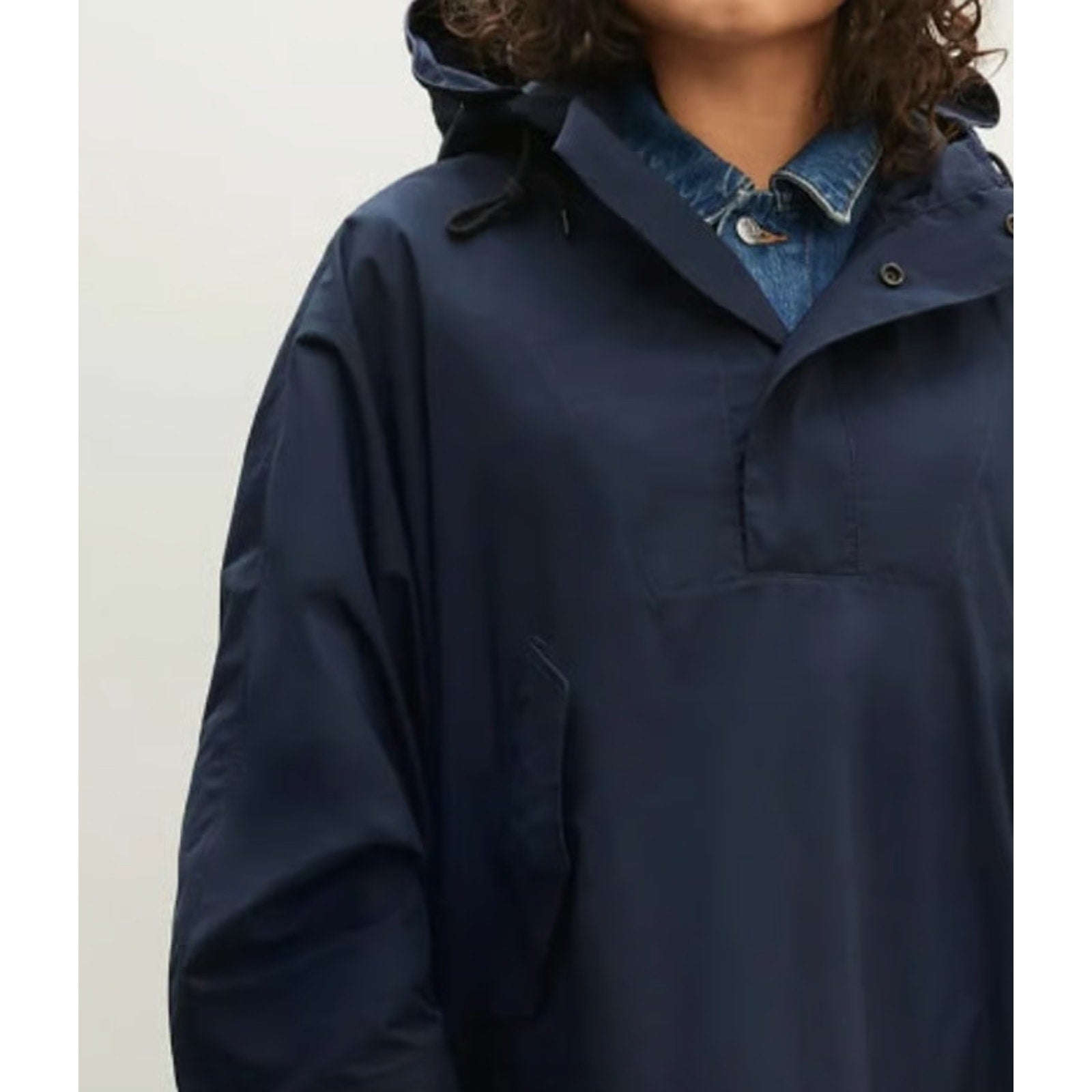 EVERLANE Women's The ReNew Poncho Hooded Raincoat Small Midnight Navy Blue NWT