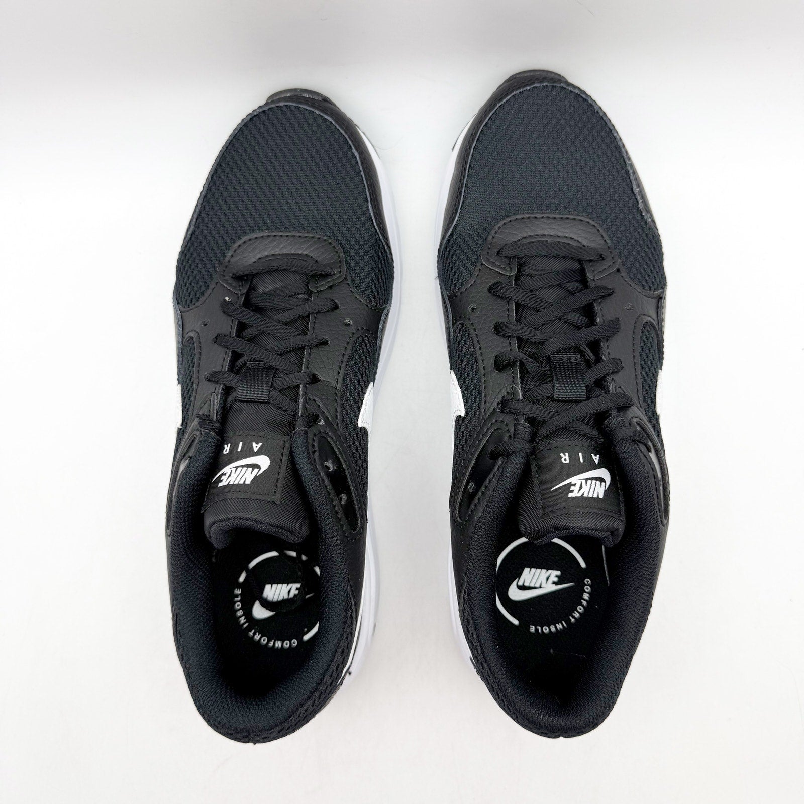 Nike Womens Air Max SC Sneakers US 7 EU 38 Black White Athletic NWOB