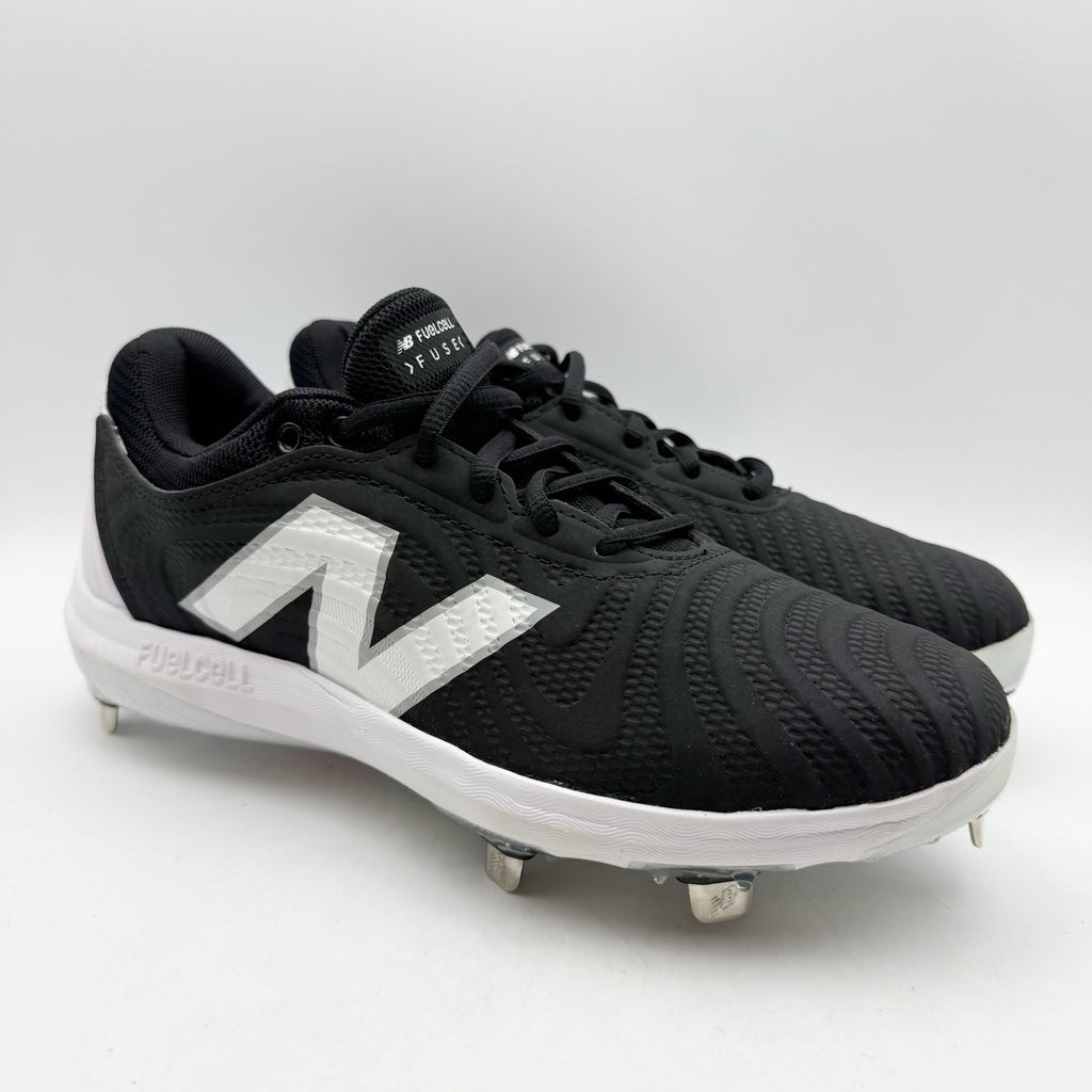New Balance Womens FuelCell FUSE v4 Softball Cleats Size 8.5 Black Molded NWOB