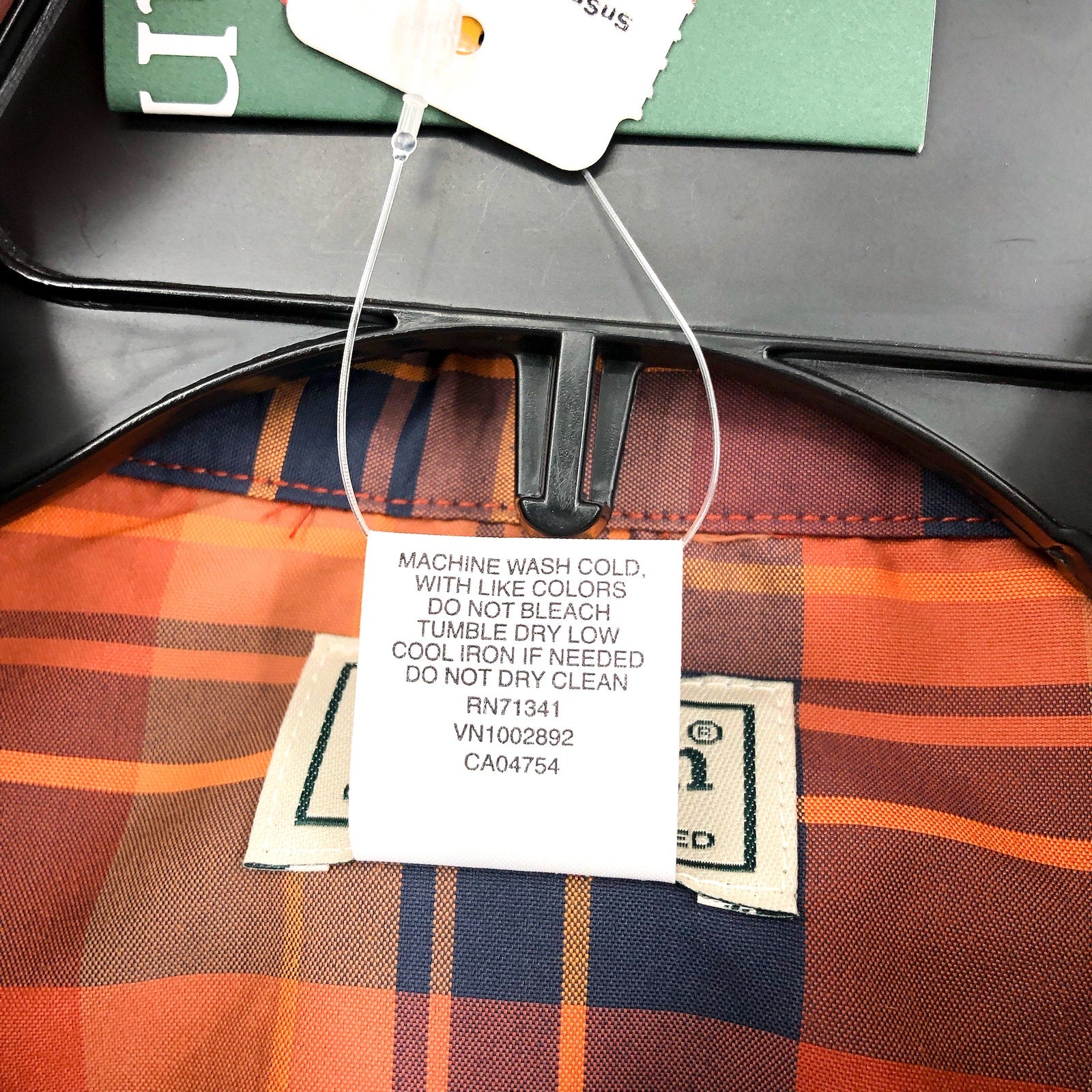 L.L.BEAN Mens Short Sleeve Shirt Small Orange Blue Plaid SunSmart Cool Weave NWT