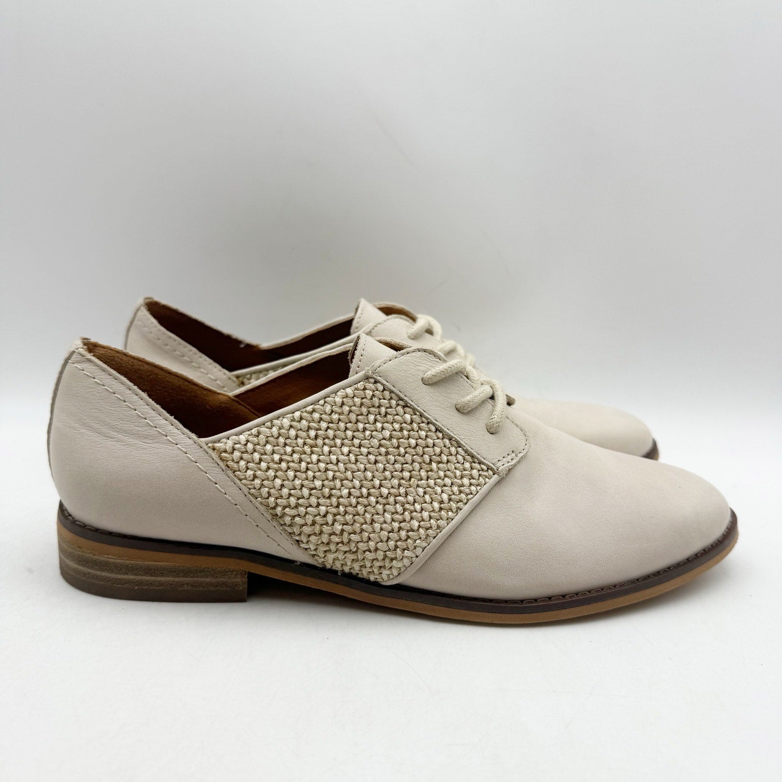 Lucky Brand Womens Elyza Oxford Shoes US 7 M Off White Leather NWOB
