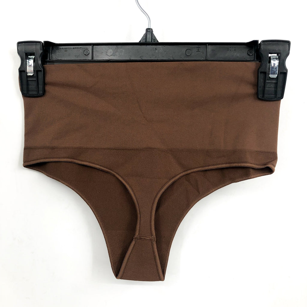SPANX SPANXshape Everyday Shaping Thong Medium Naked 04 Brown Core Control NWT
