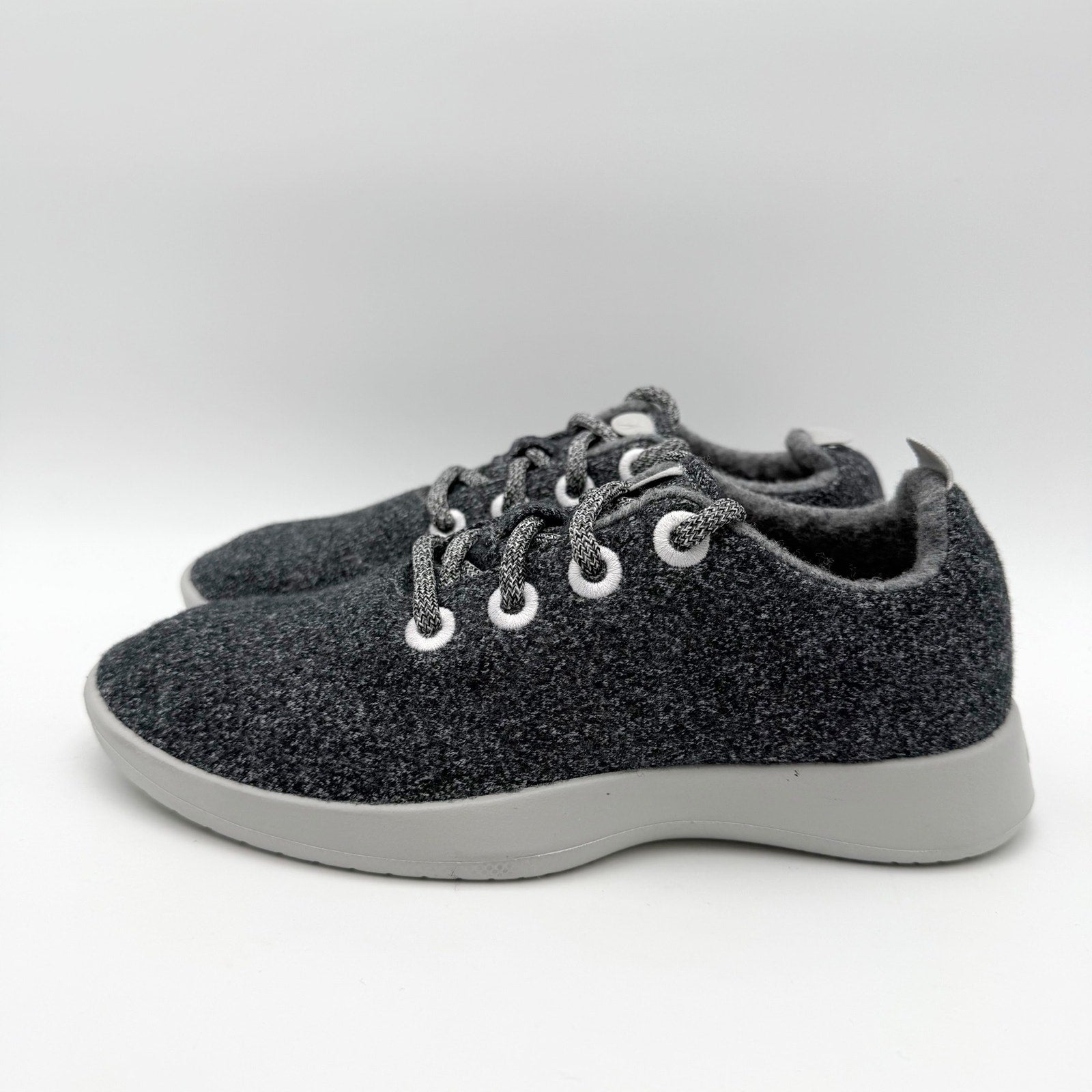 AllBirds Womens Wool Runner Casual Sneakers US 10 EU 40 Natural Grey NIB