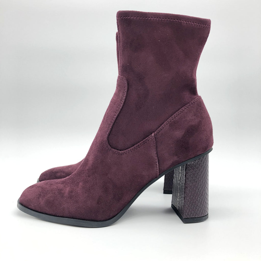 Dolce Vita Womens Ankle Booties Size 9.5  Dark Red Faux Suede Textured Heel NWOB